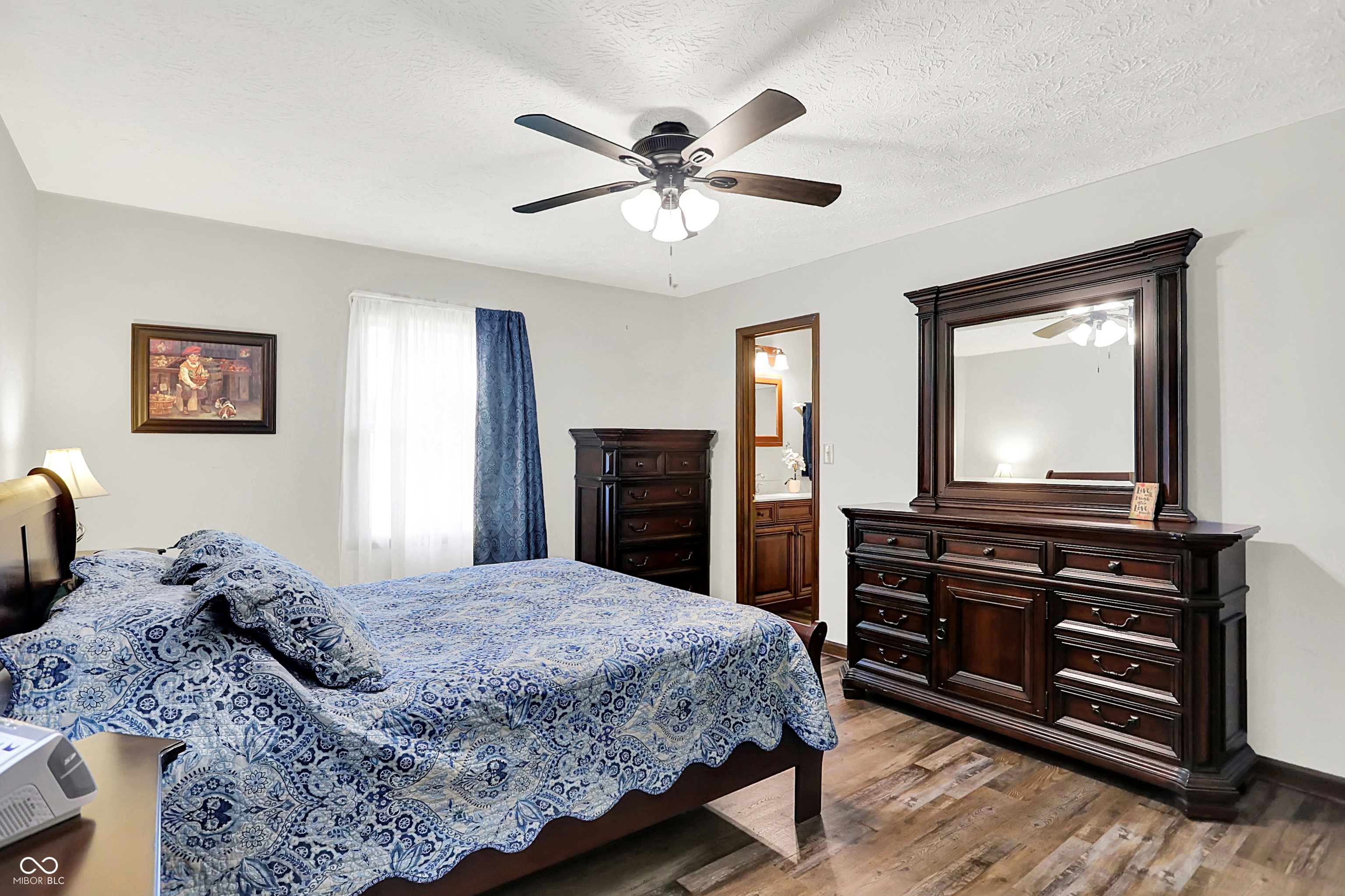 425 Waterview Boulevard