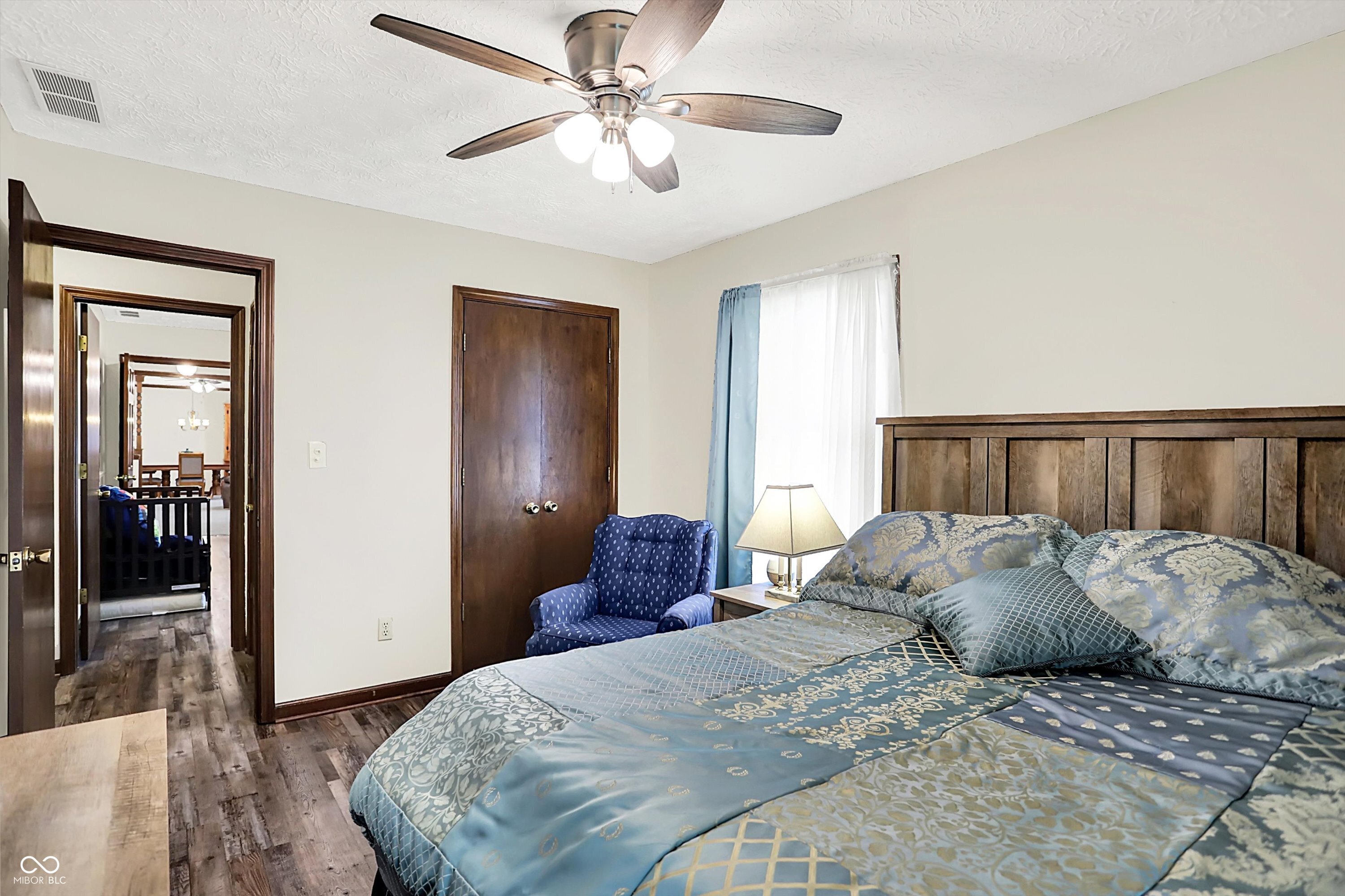 425 Waterview Boulevard