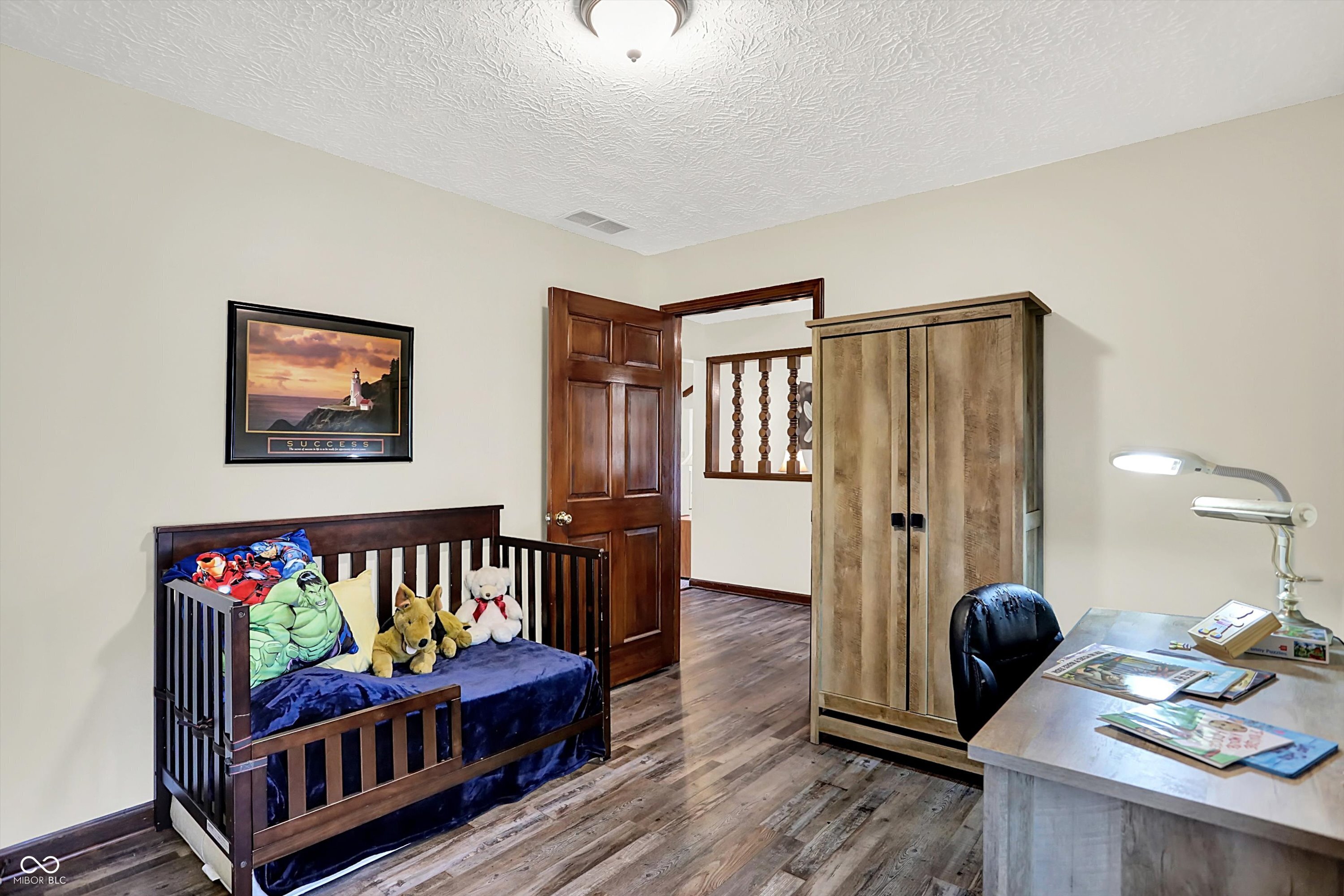 425 Waterview Boulevard