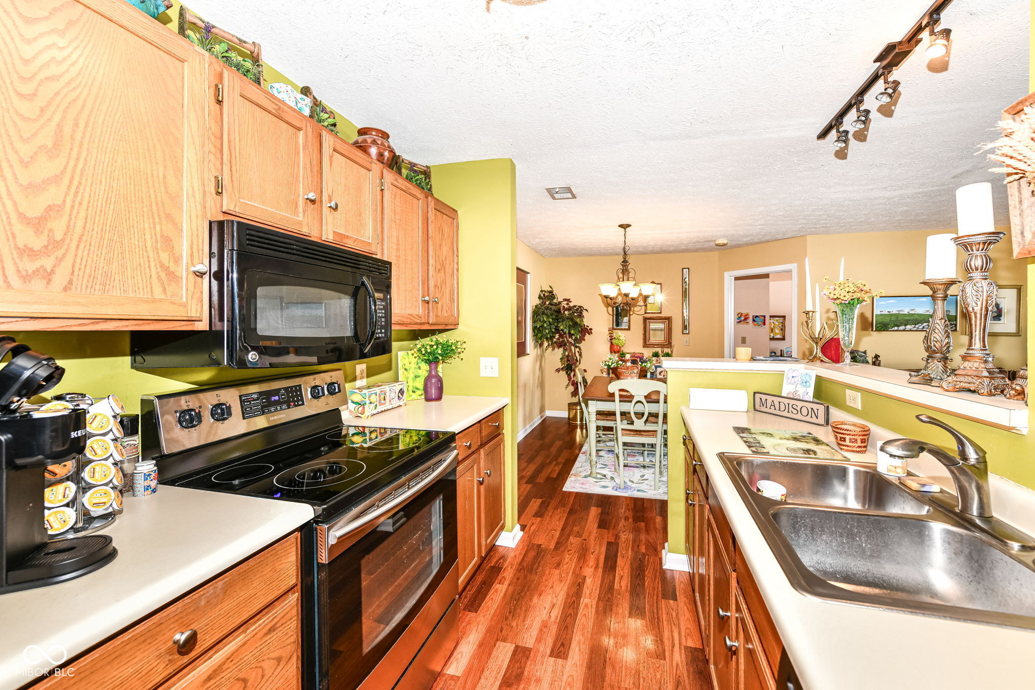 963 Wickham Court Unit: UNIT 103
