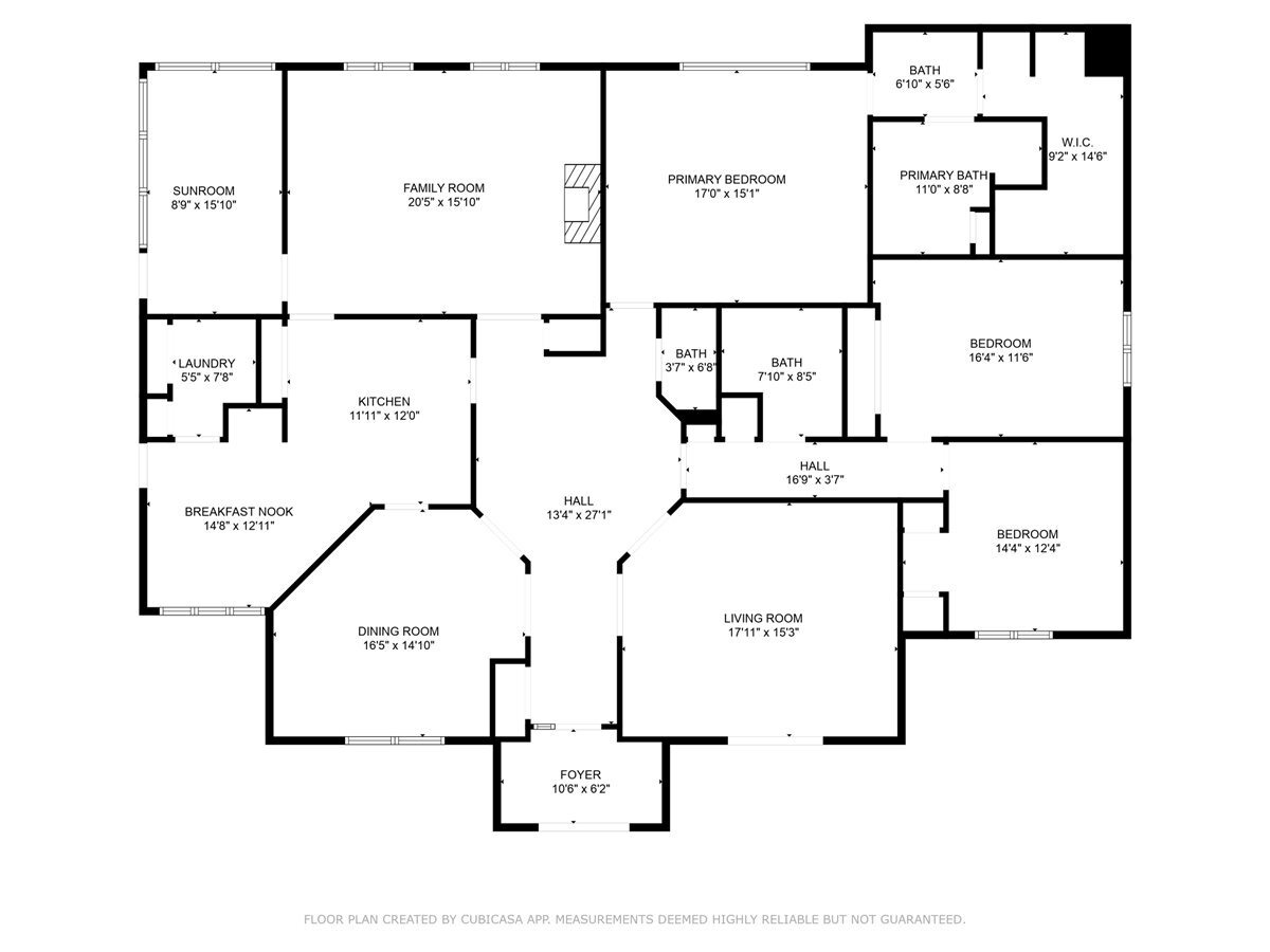 958 Tamarack Cir N Drive