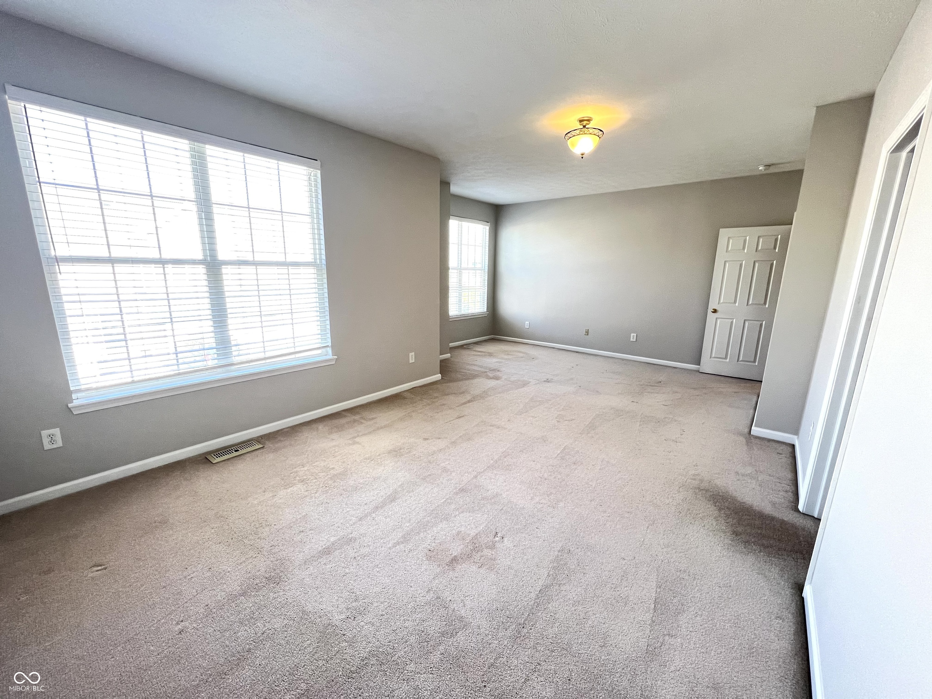 2315 Colfax Lane
