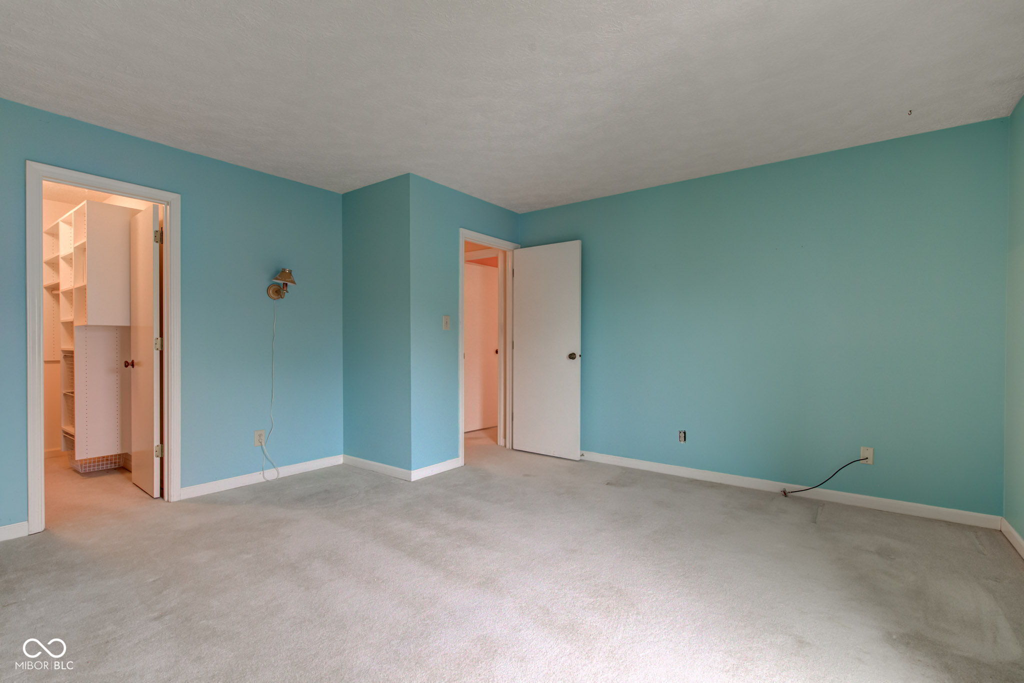 102 Knoll Court Unit: D