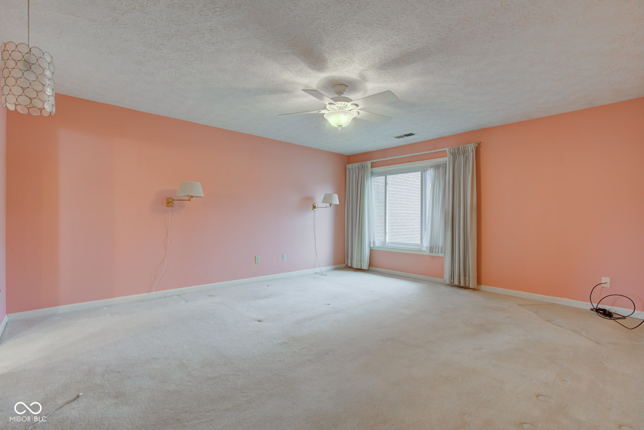 102 Knoll Court Unit: D