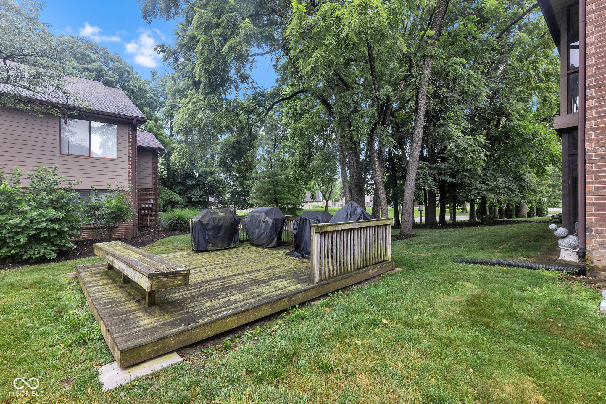 102 Knoll Court Unit: D