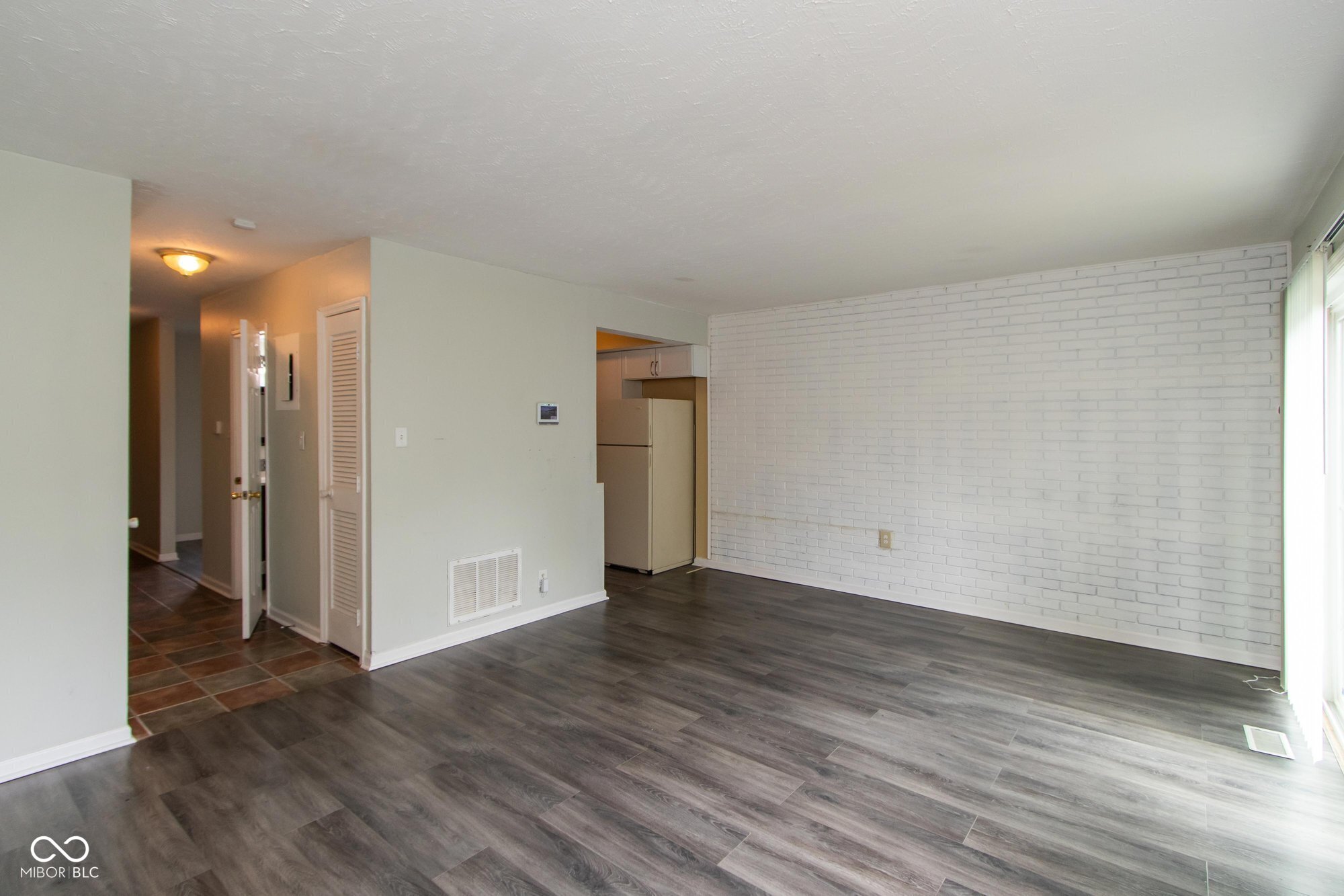 1131 Canterbury Square S