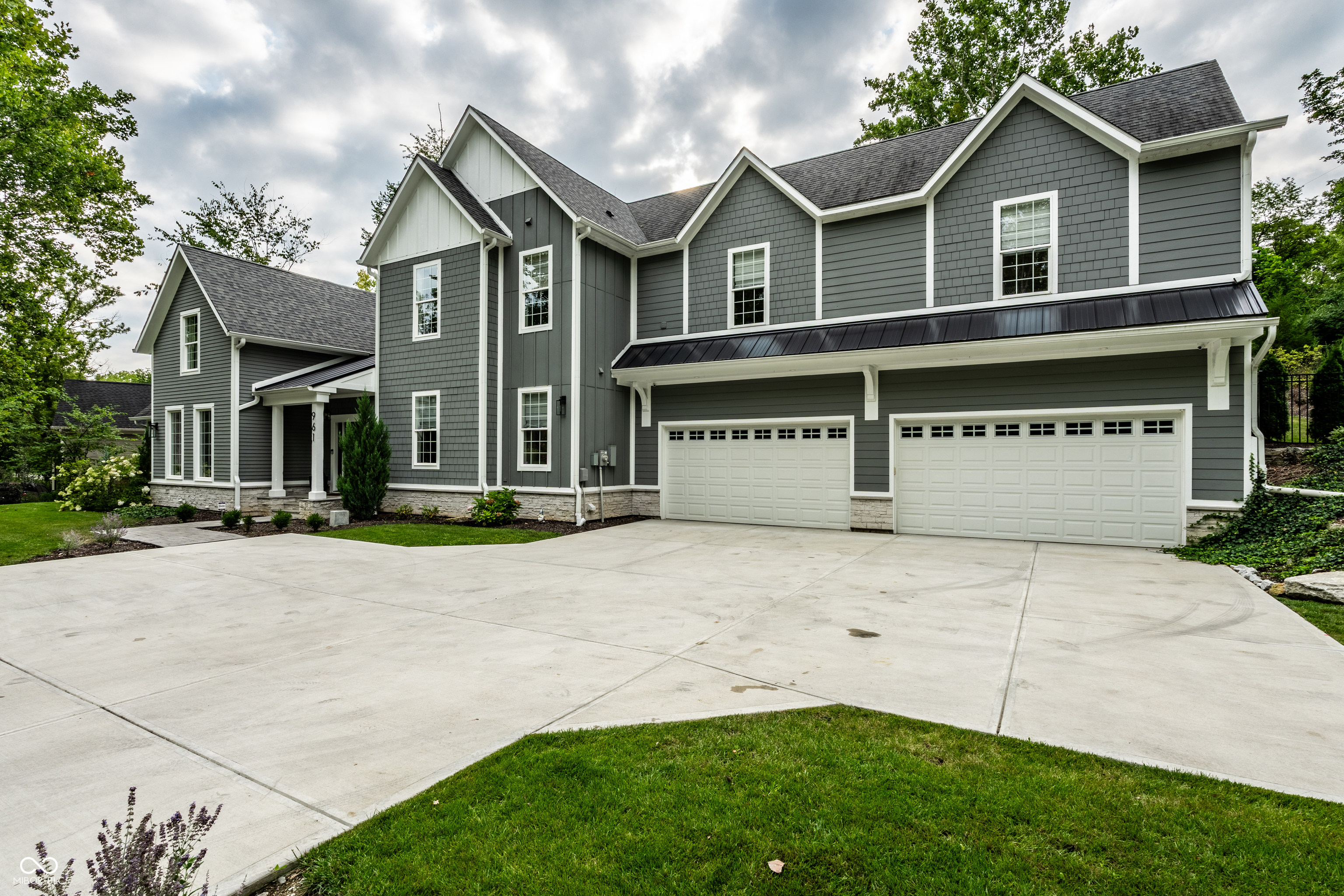 961 Starkey Road
