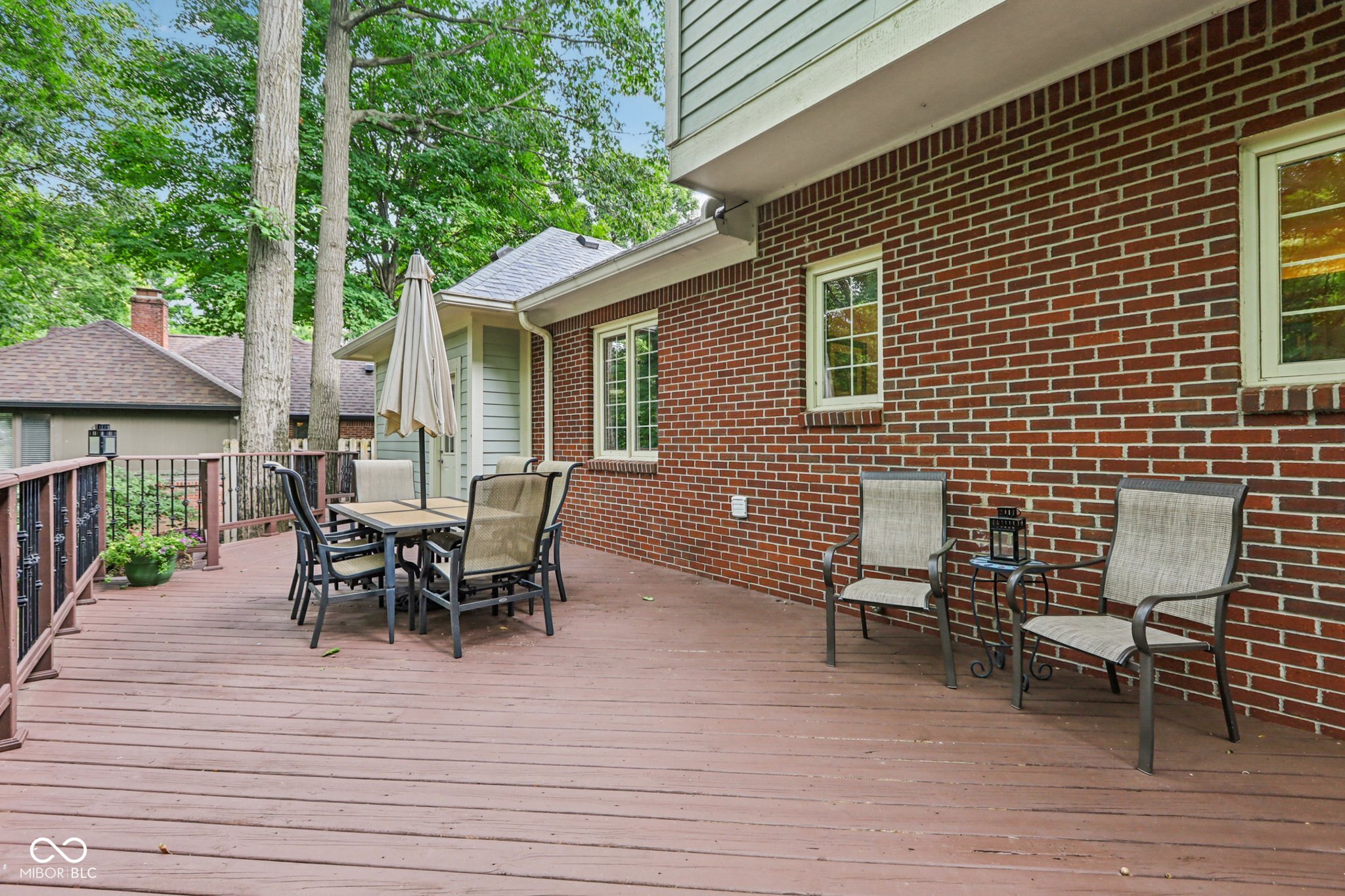 9838 Gulfstream Court