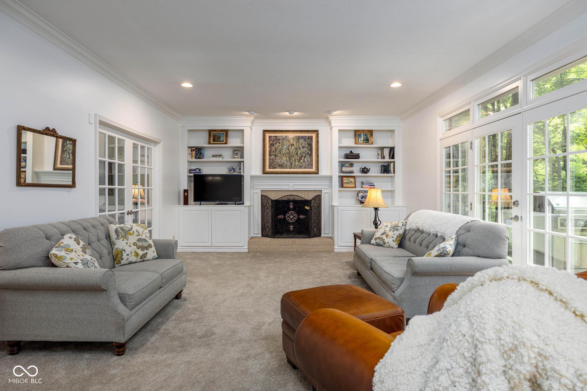 9838 Gulfstream Court