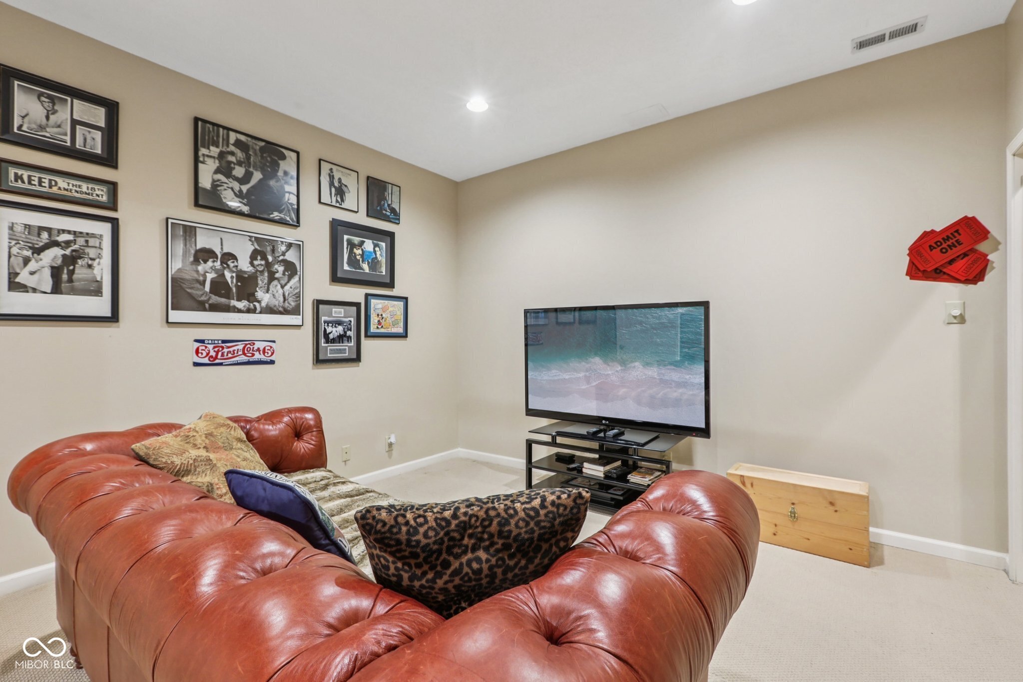 9838 Gulfstream Court