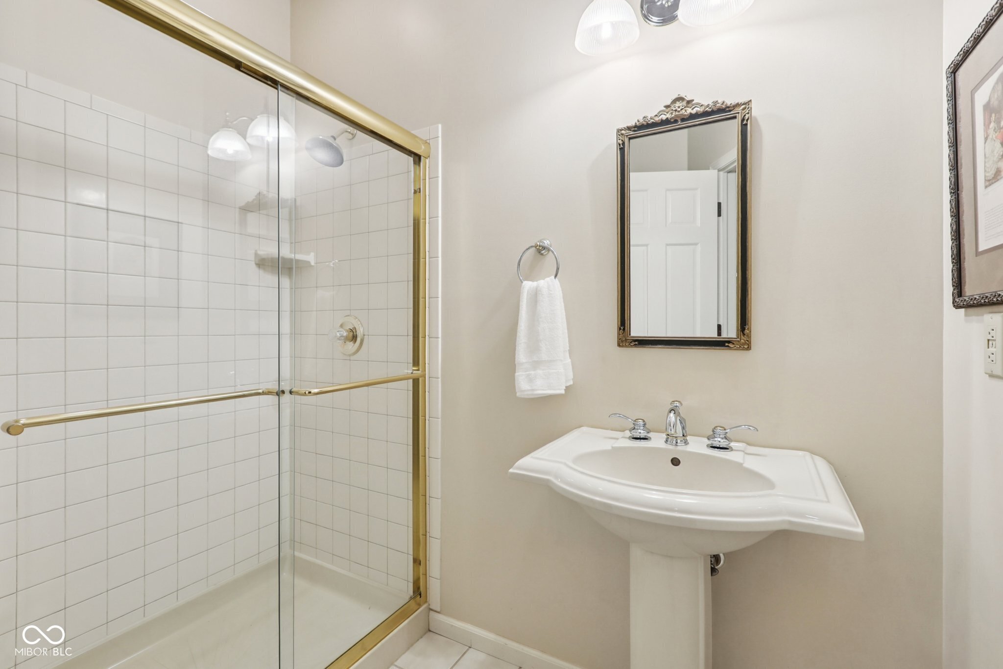 9838 Gulfstream Court