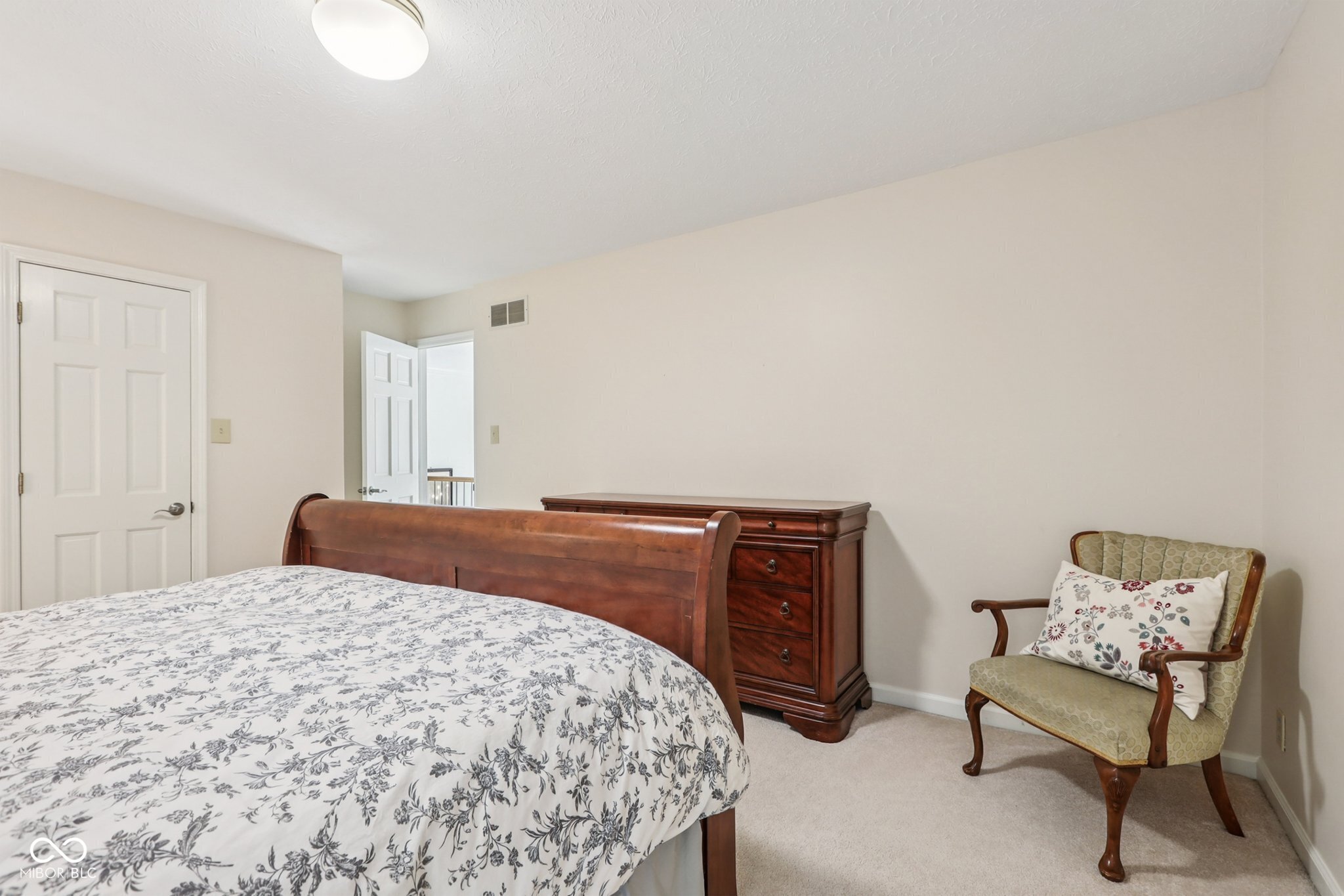 9838 Gulfstream Court