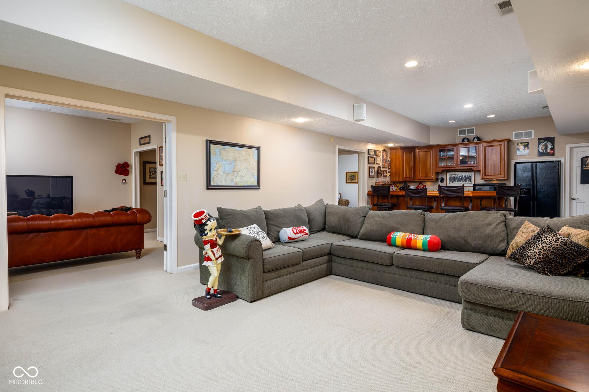 9838 Gulfstream Court