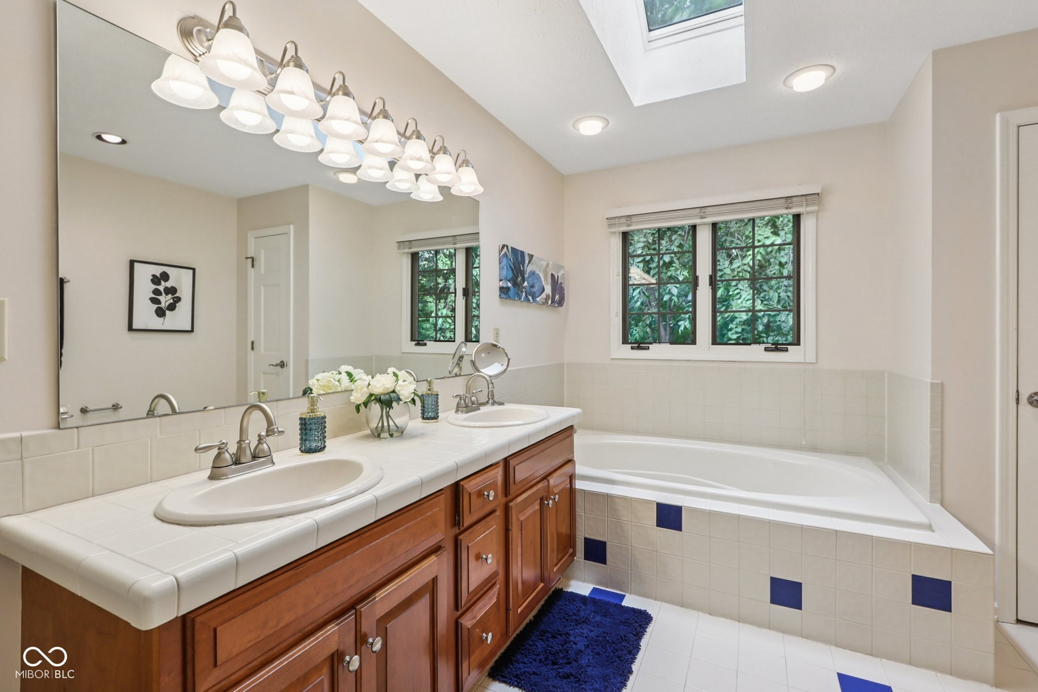 9838 Gulfstream Court