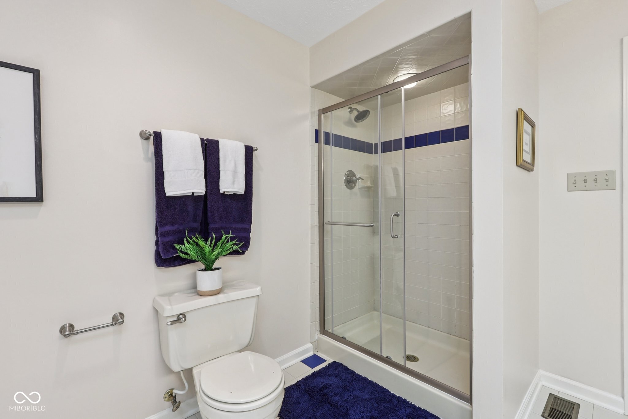 9838 Gulfstream Court