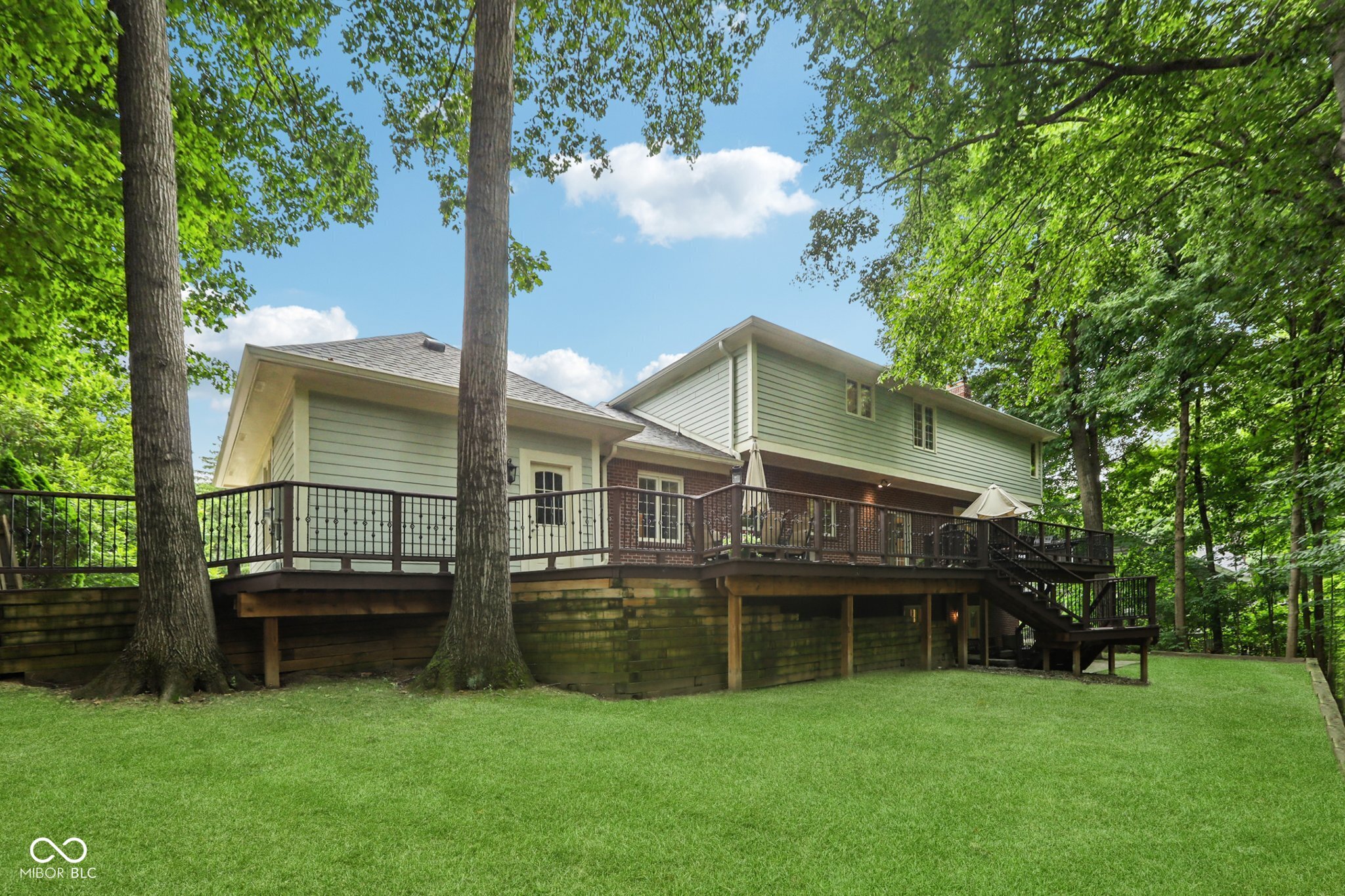 9838 Gulfstream Court