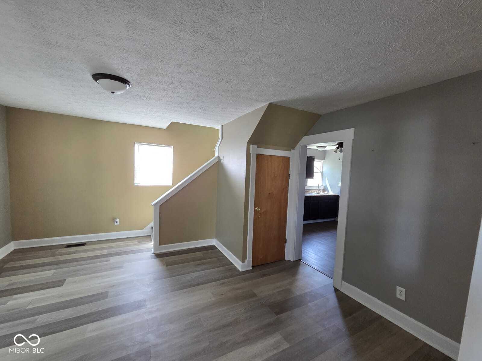 2819 W 16th Street
