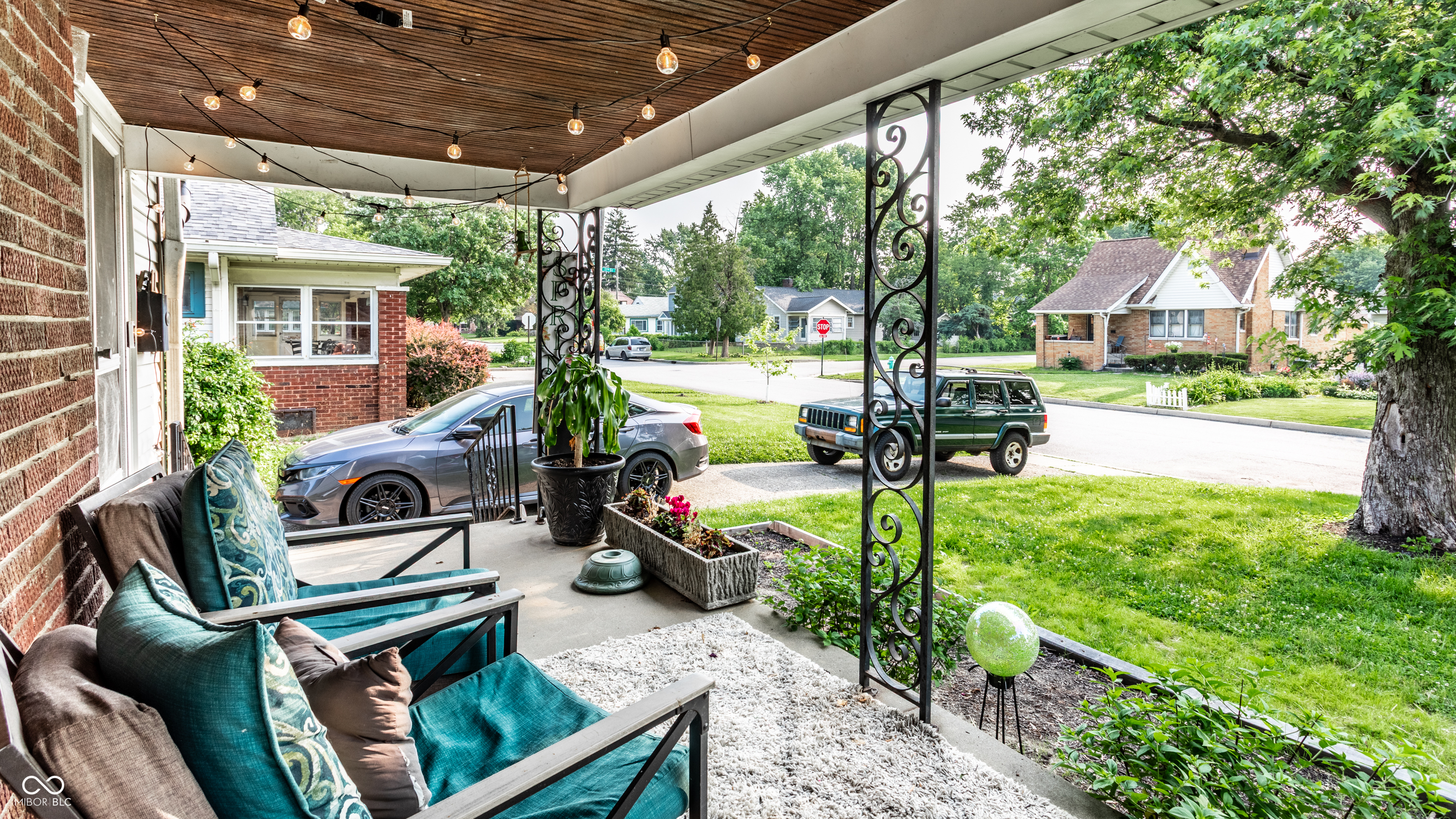 1030 N Butler Avenue