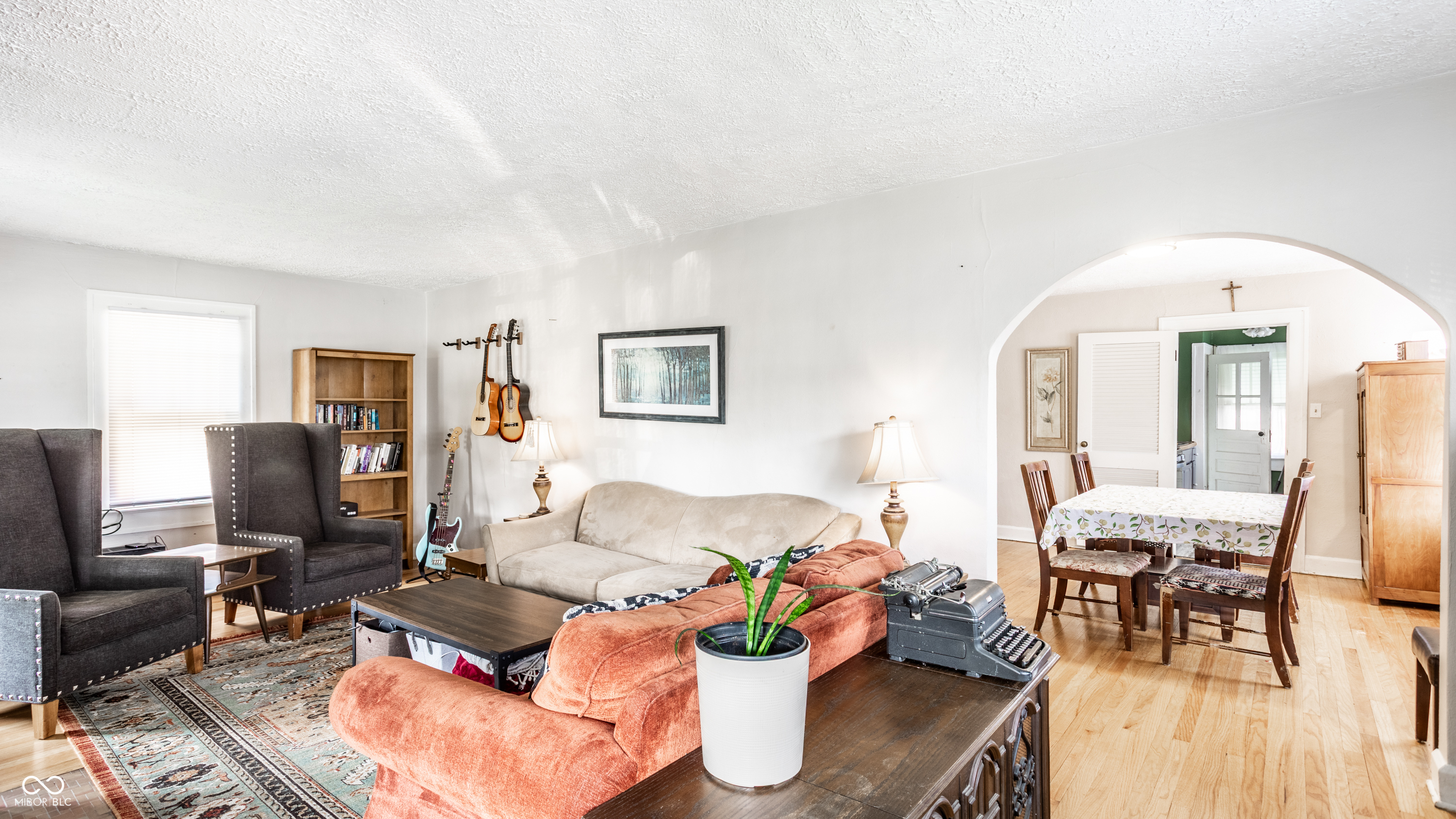 1030 N Butler Avenue