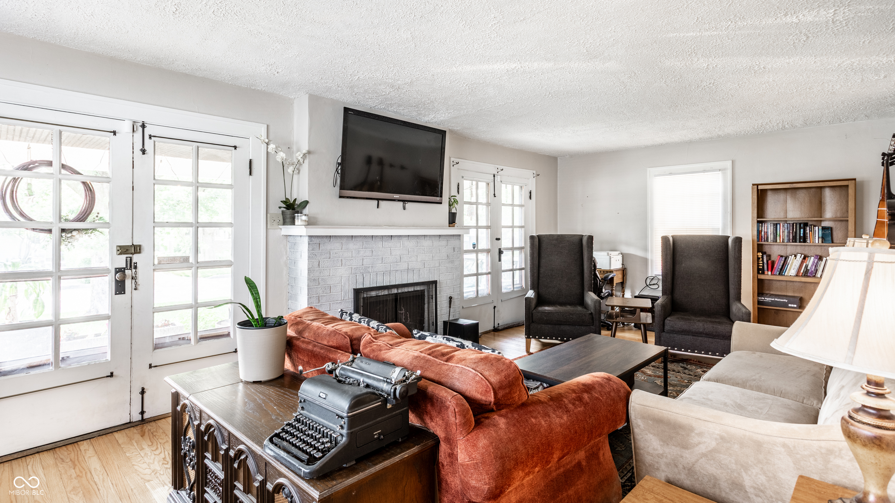 1030 N Butler Avenue