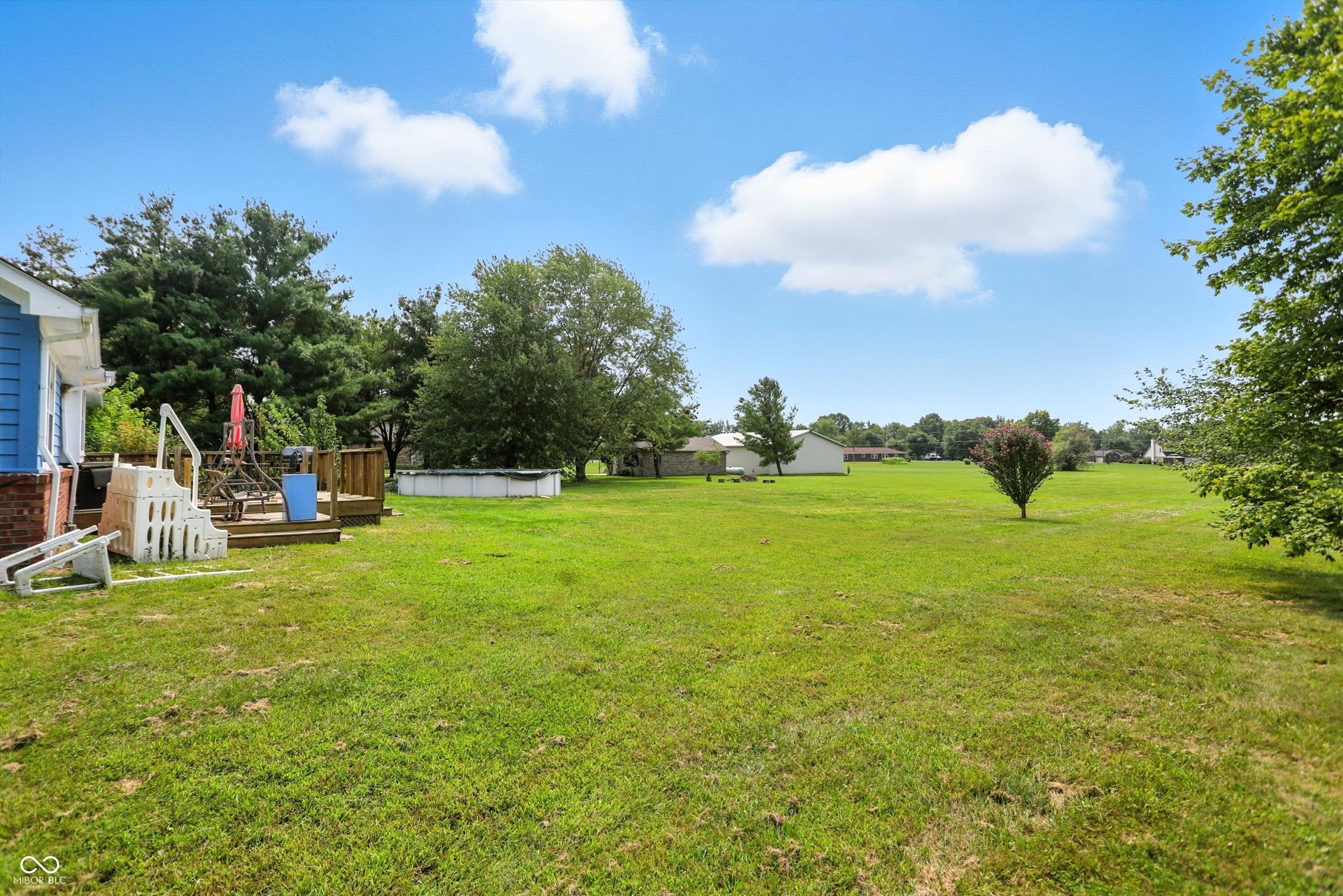 8163 N Frontage Road