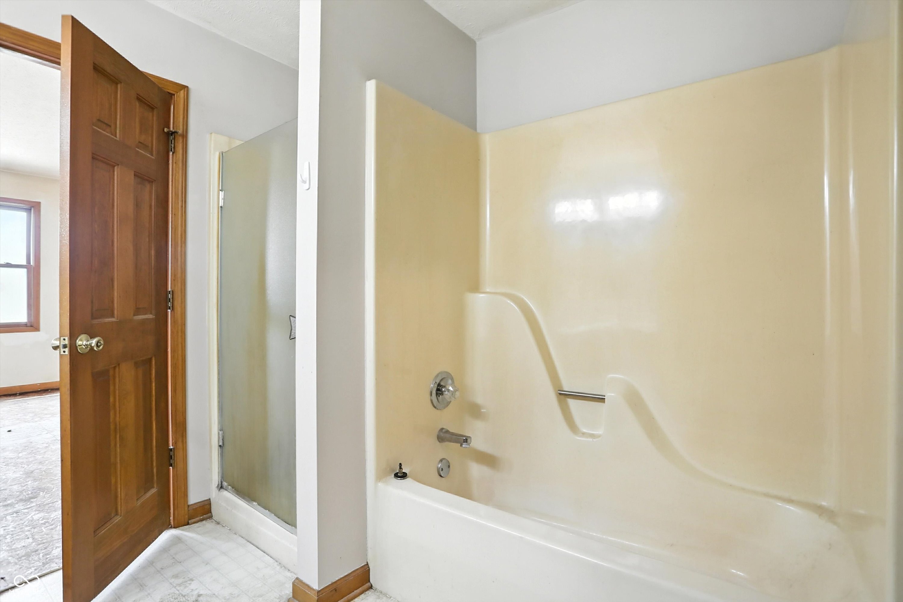 8163 N Frontage Road