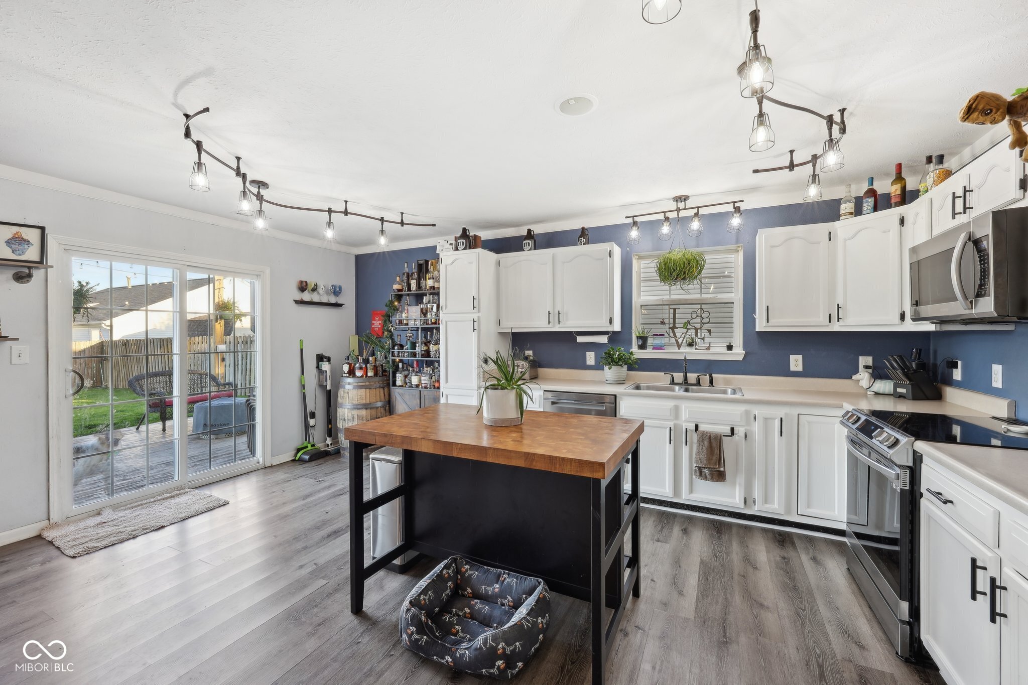 2116 Crimson Lane