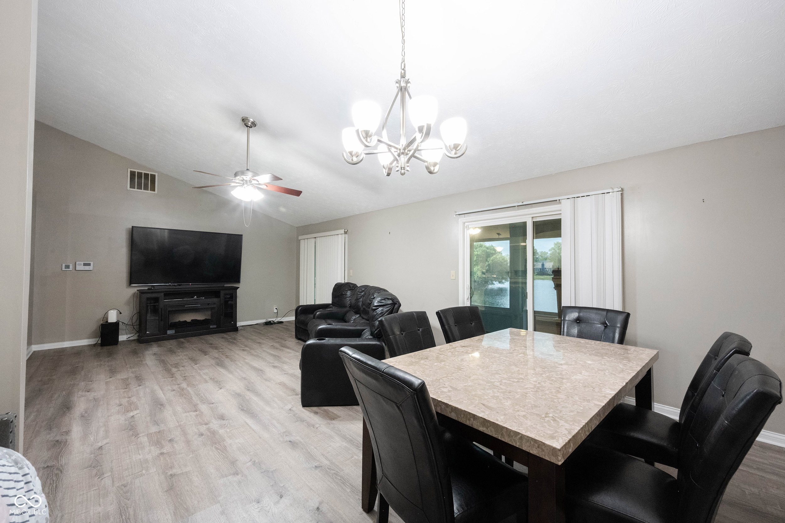 8066 Cardinal cove Drive E