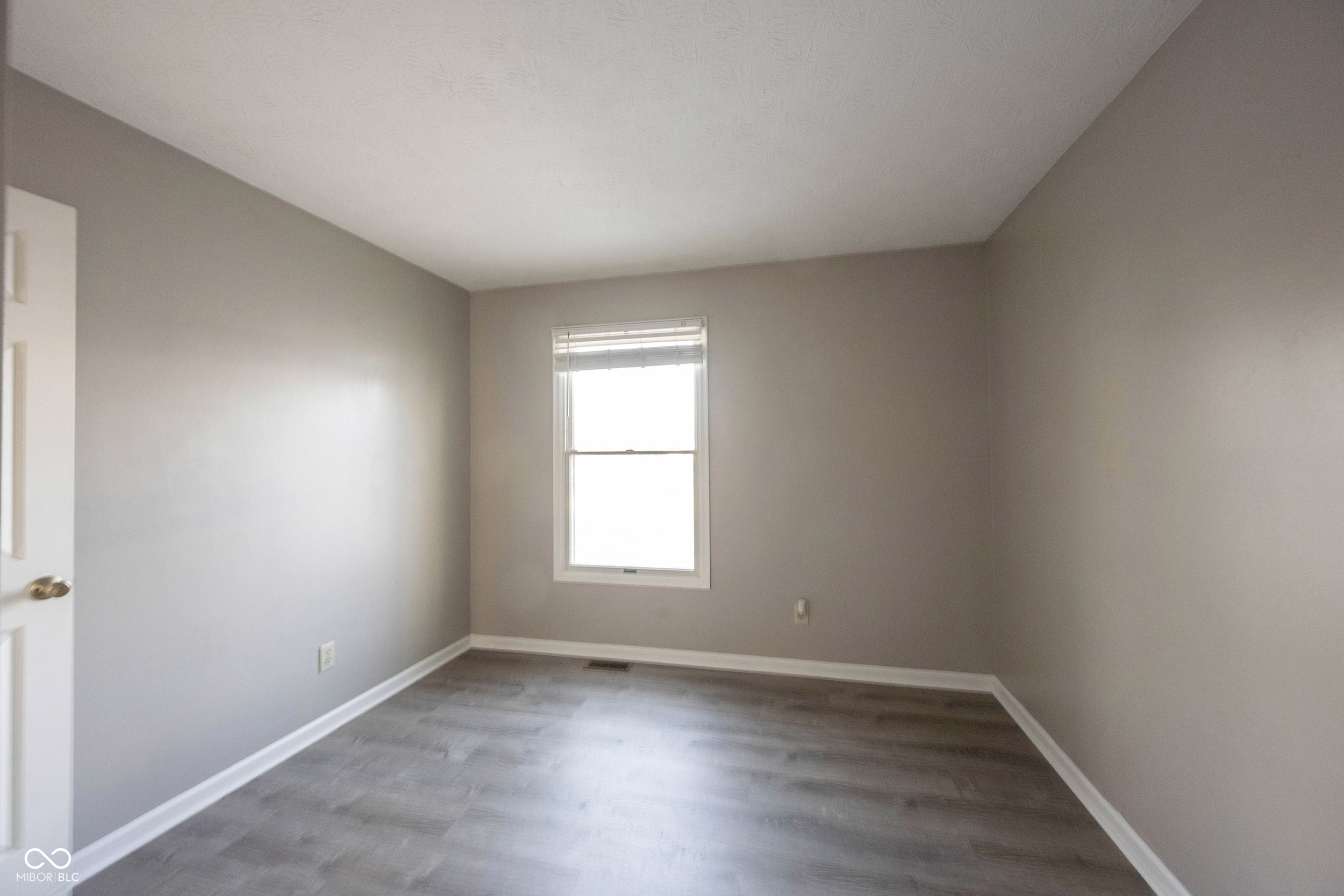 8066 Cardinal cove Drive E