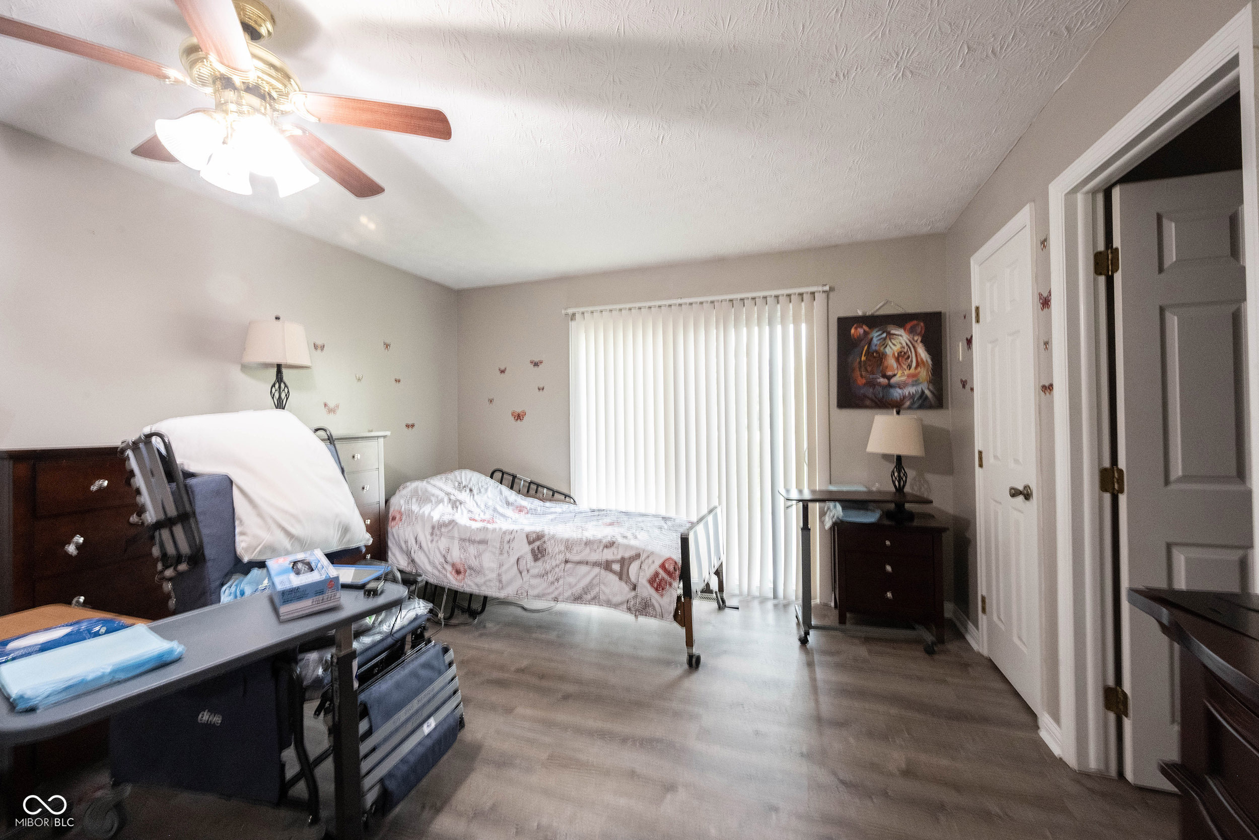 8066 Cardinal cove Drive E