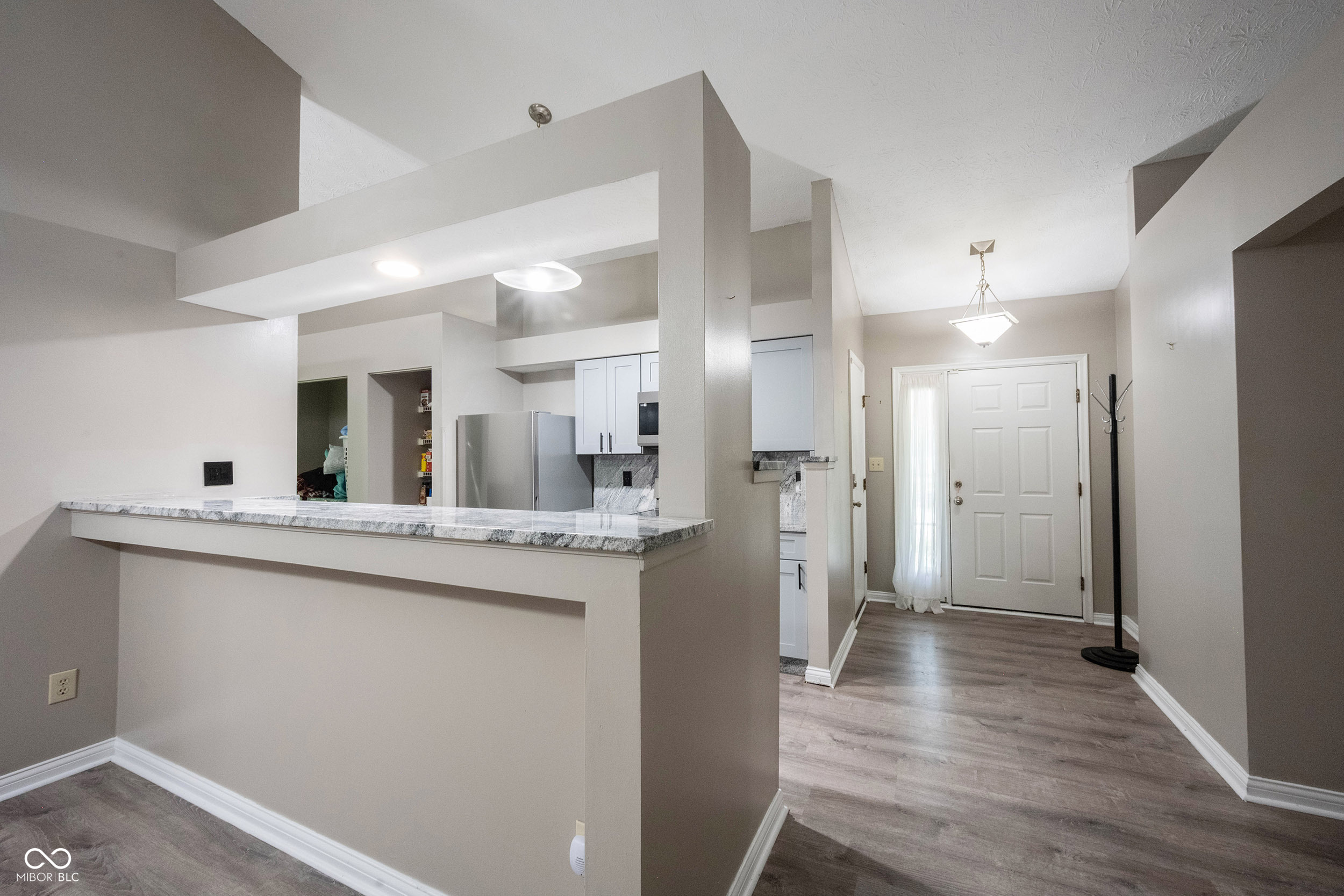 8066 Cardinal cove Drive E