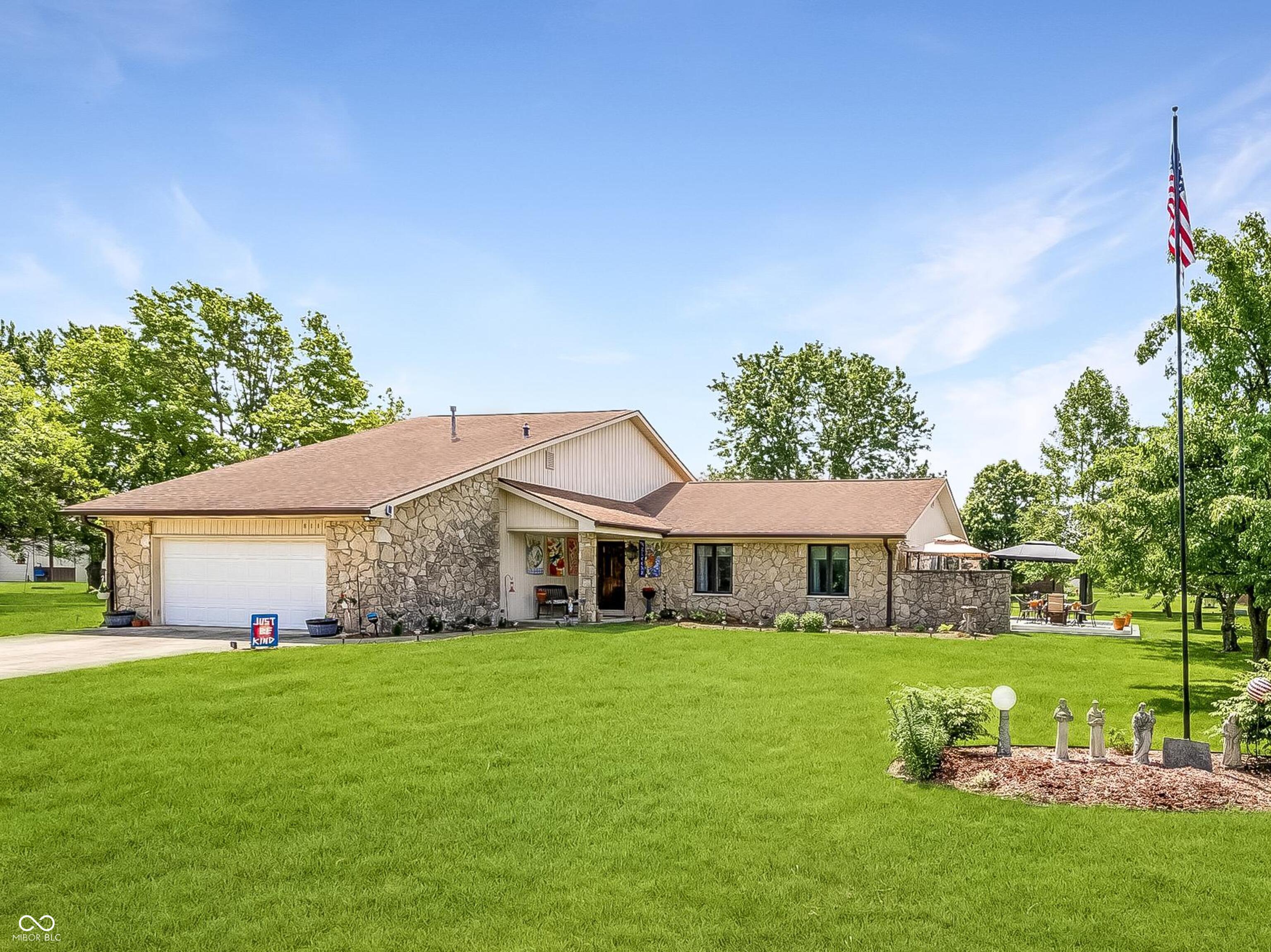 8111 Timberwood Drive