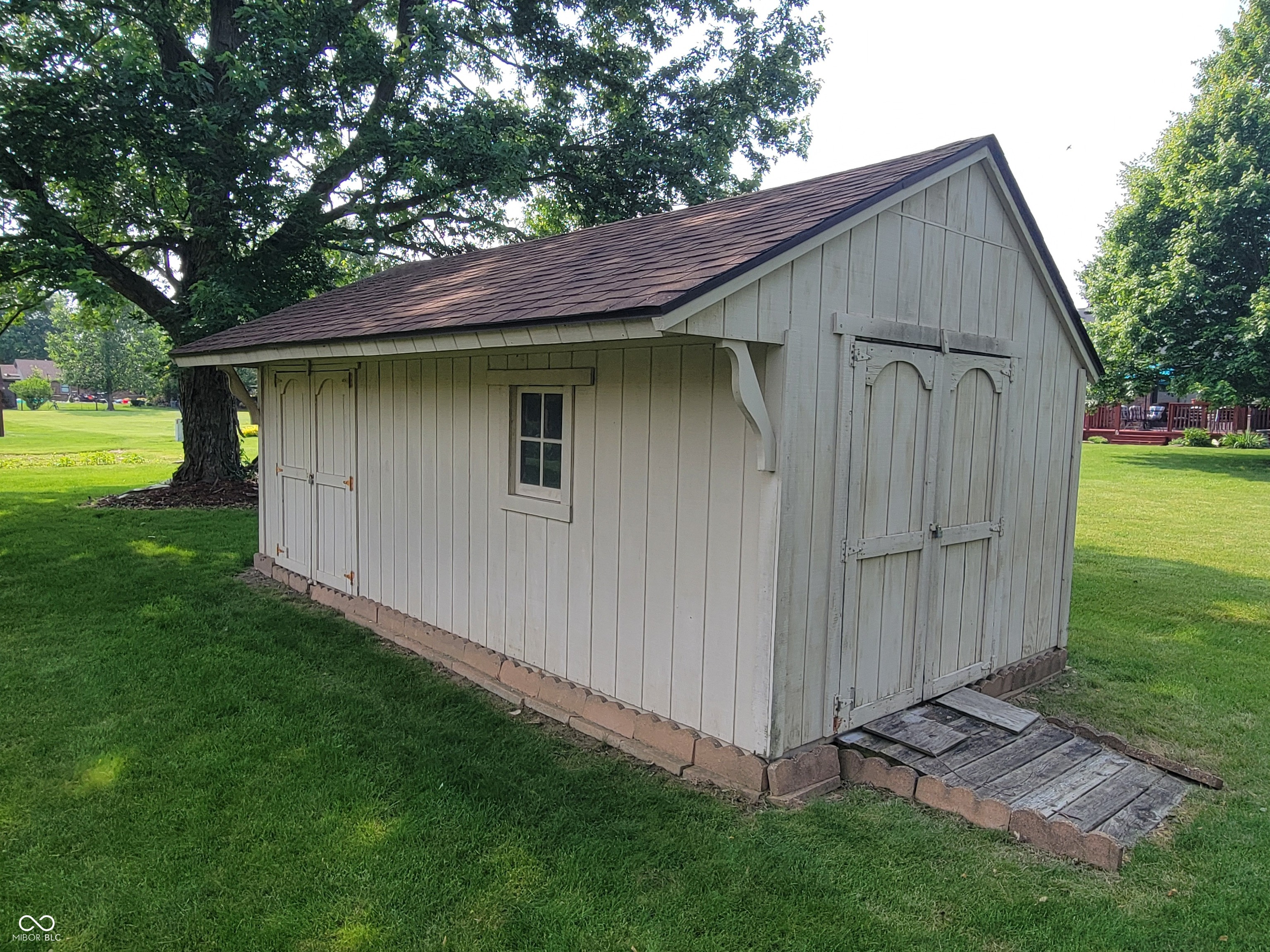 8111 Timberwood Drive