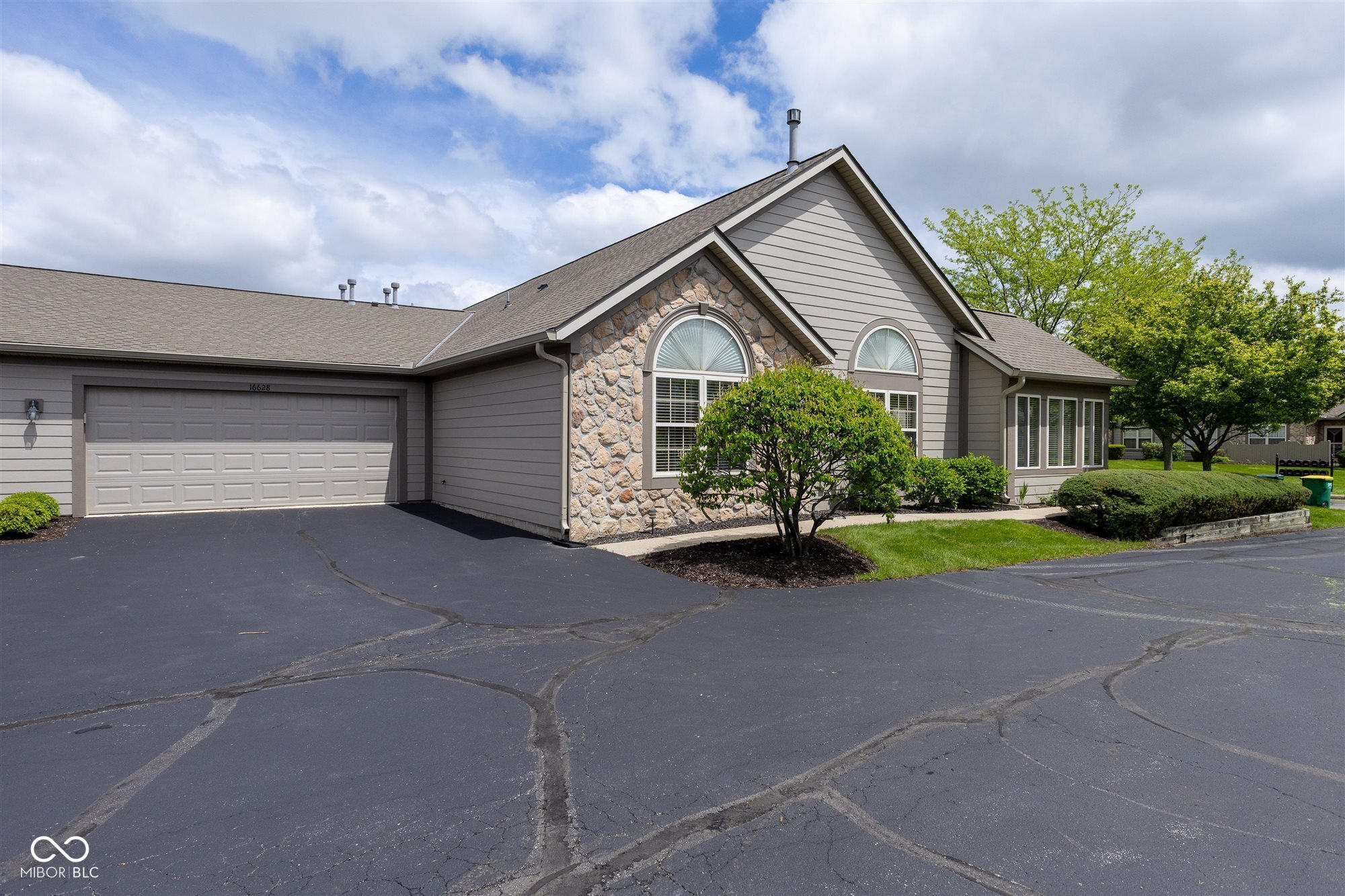 16628 Brownstone Court