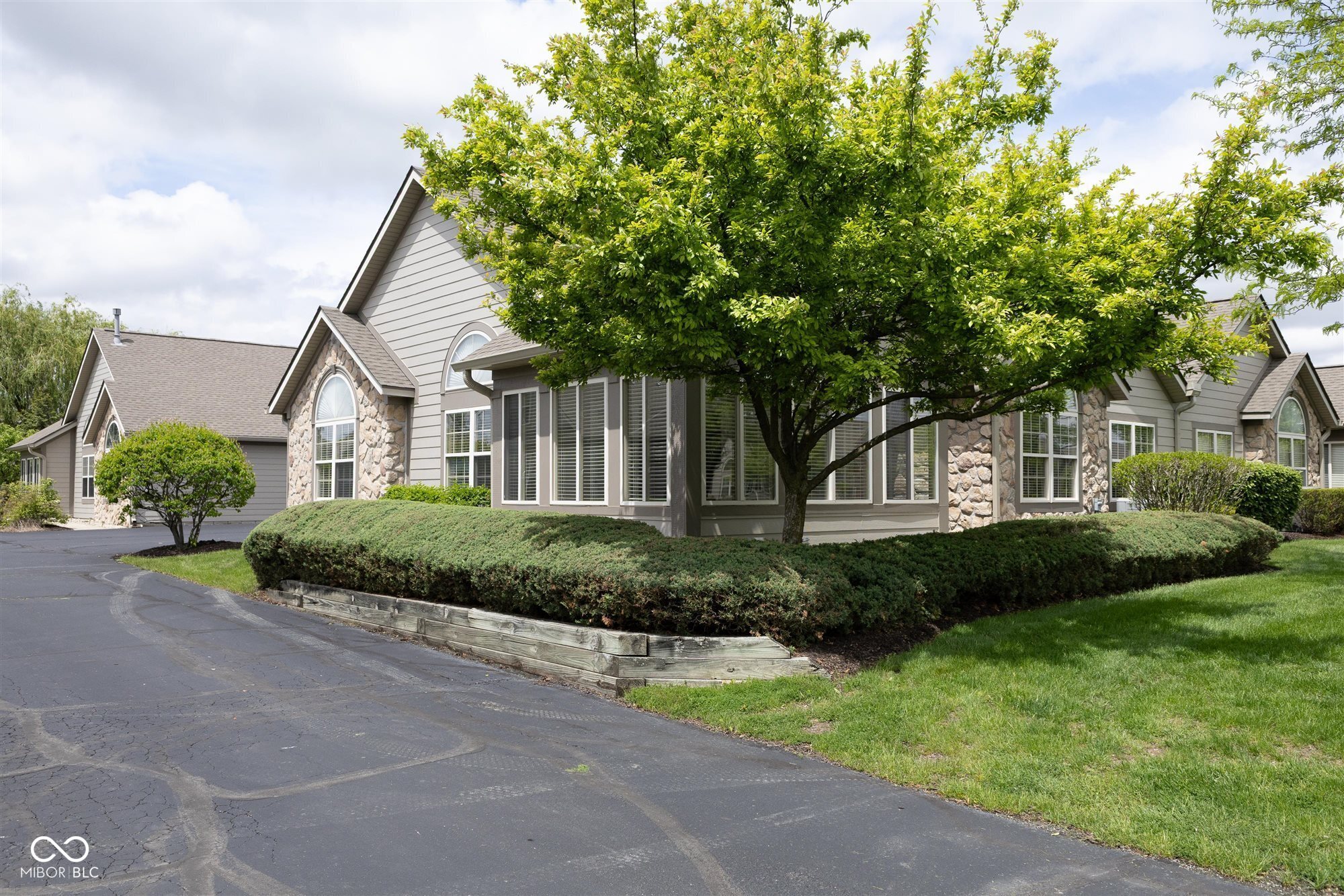 16628 Brownstone Court