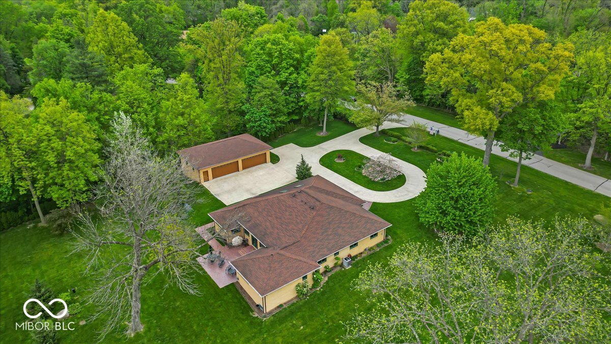 6465 Lawrence Drive