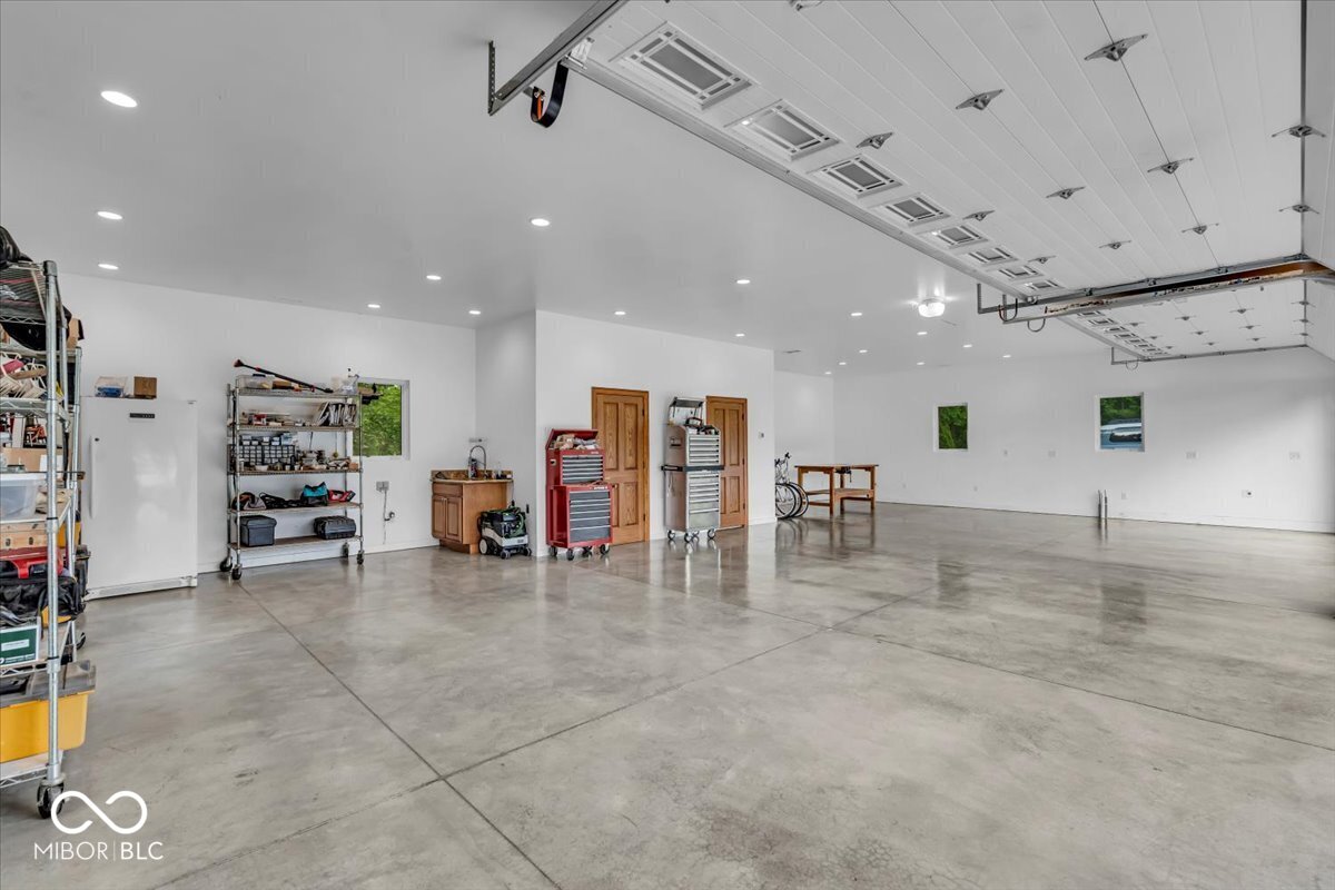 6465 Lawrence Drive