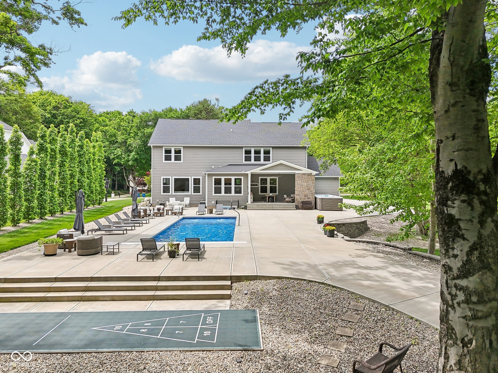 9155 Kerwood Drive