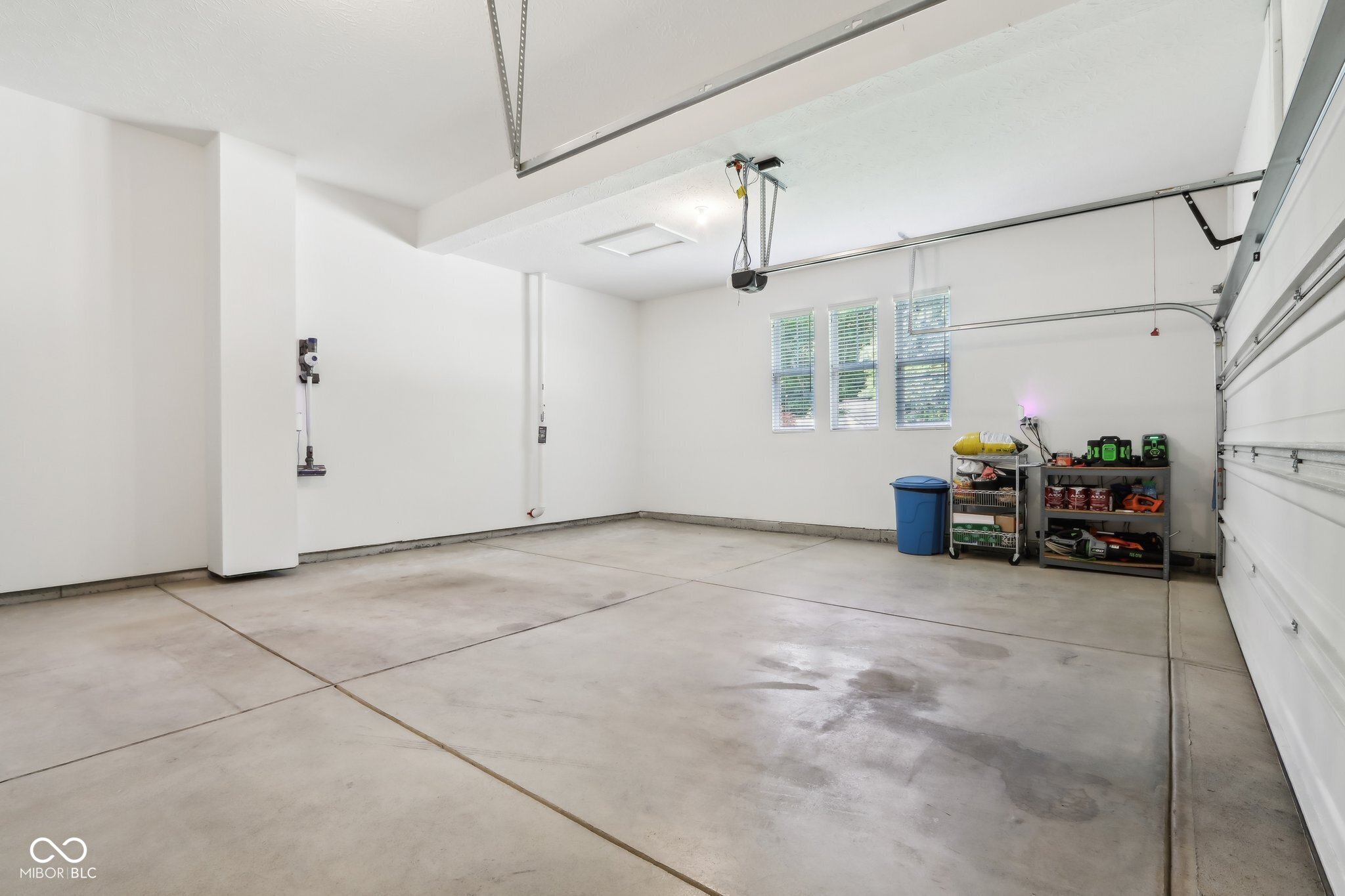 9155 Kerwood Drive