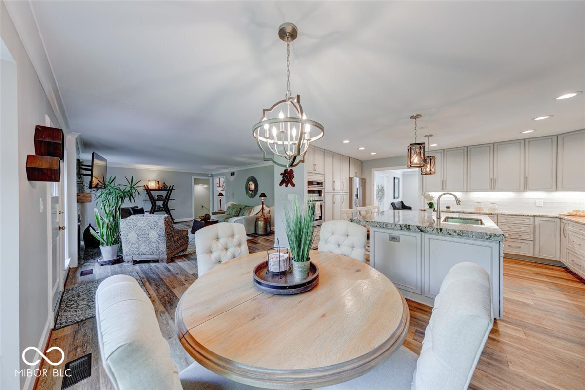 8065 Bayberry Court