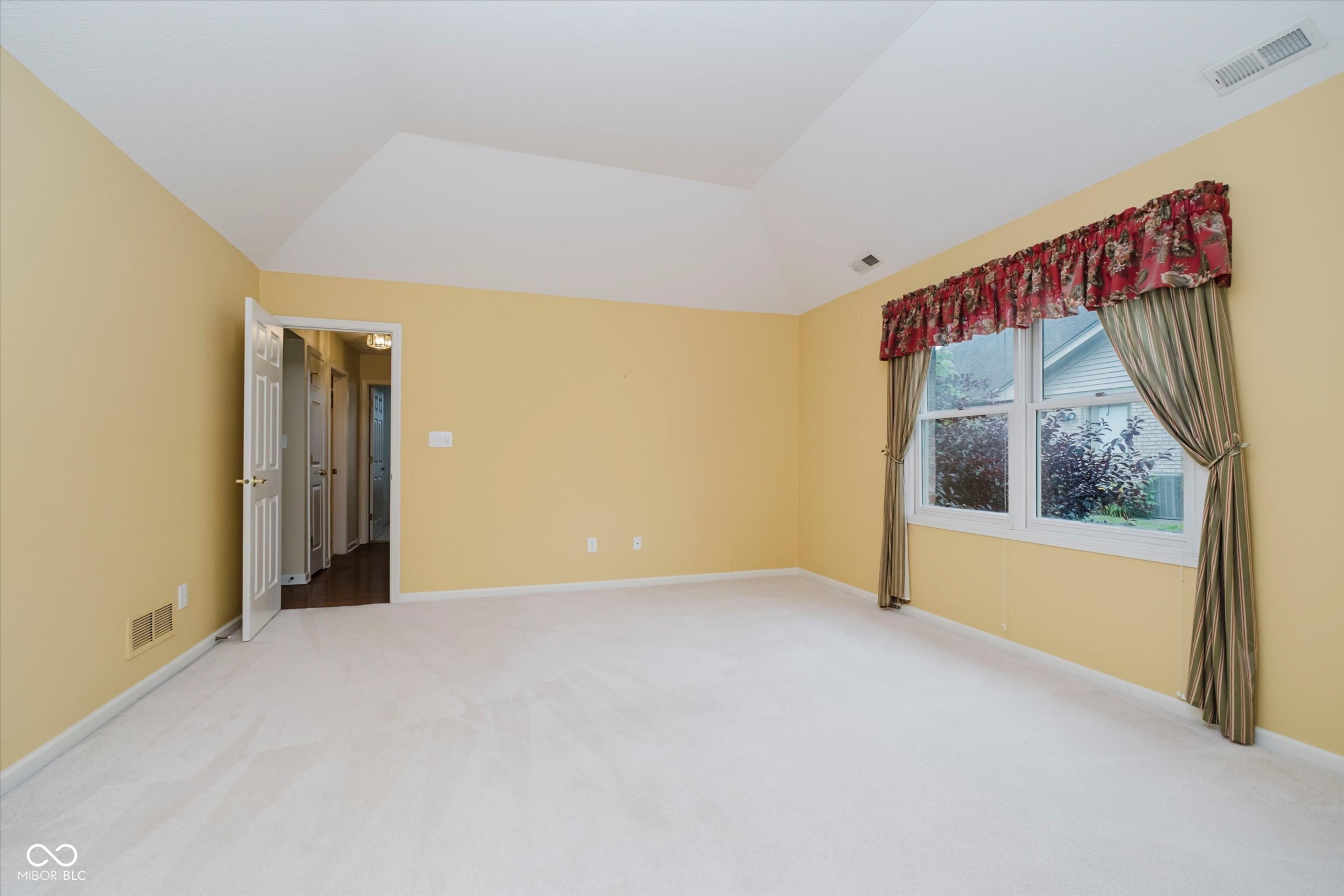 10833 Tournament Lane
