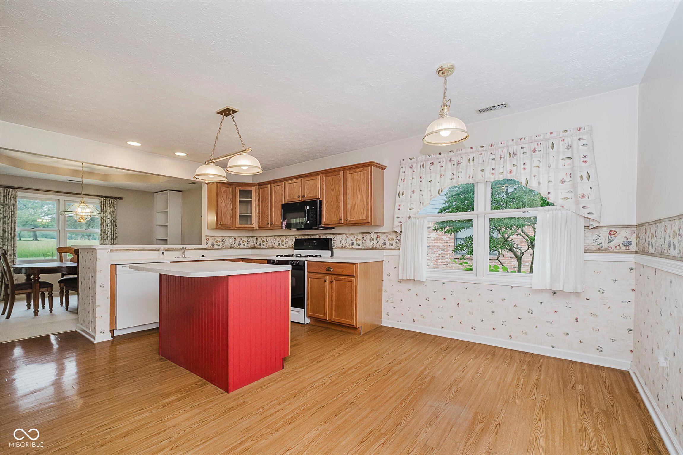 10833 Tournament Lane