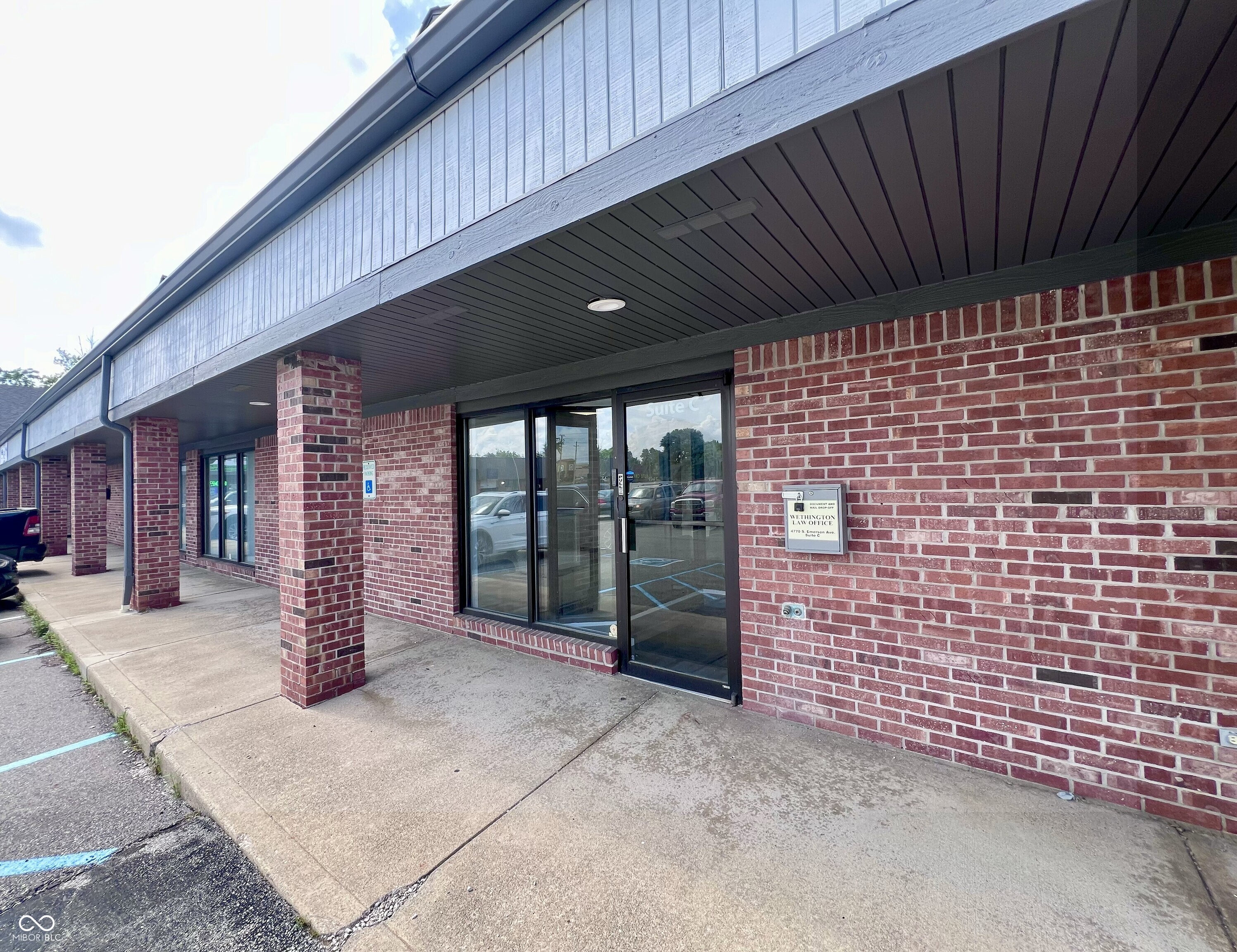 4770 S Emerson Avenue Unit: C-D