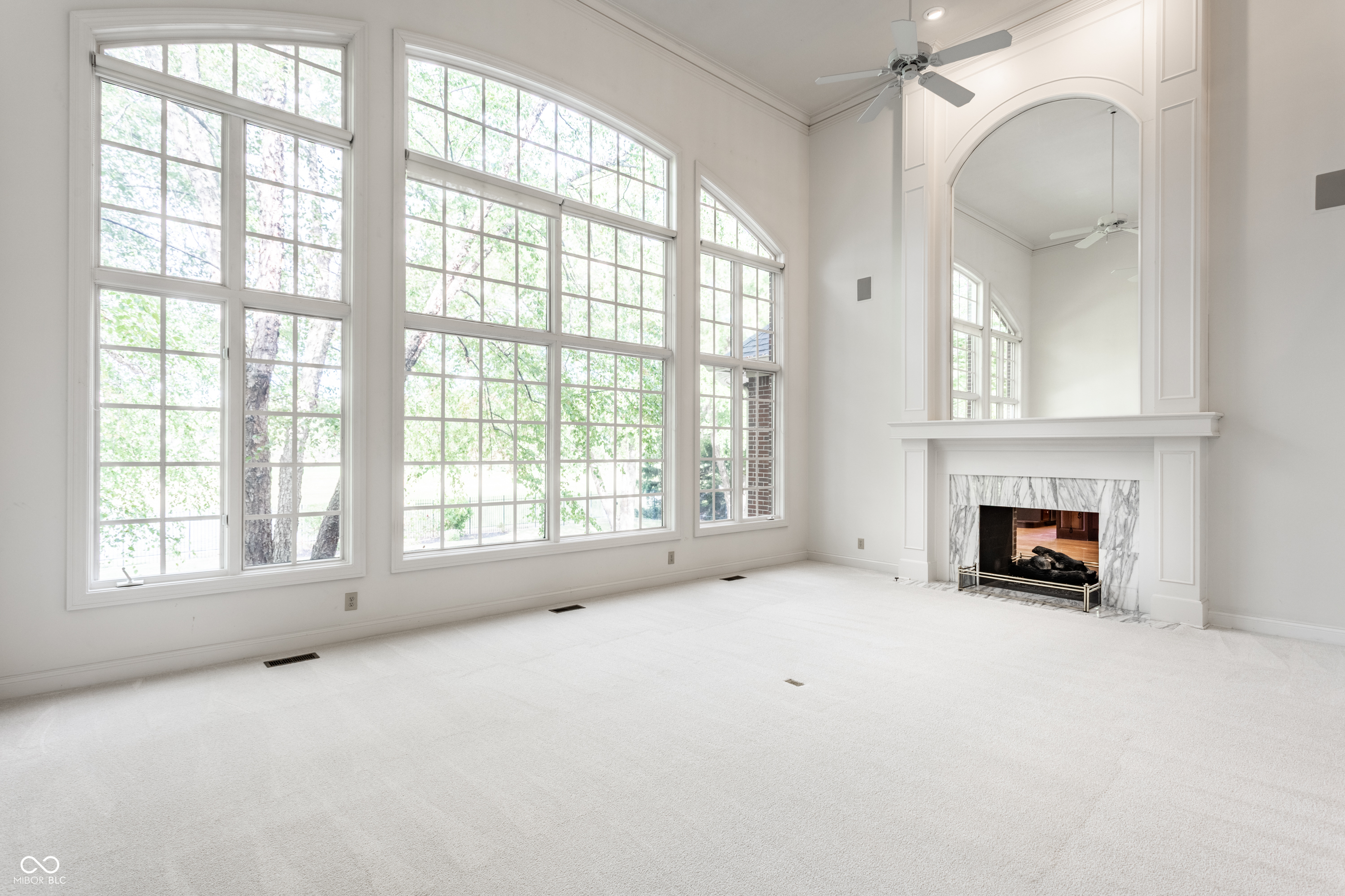 10554 Hyde Park
