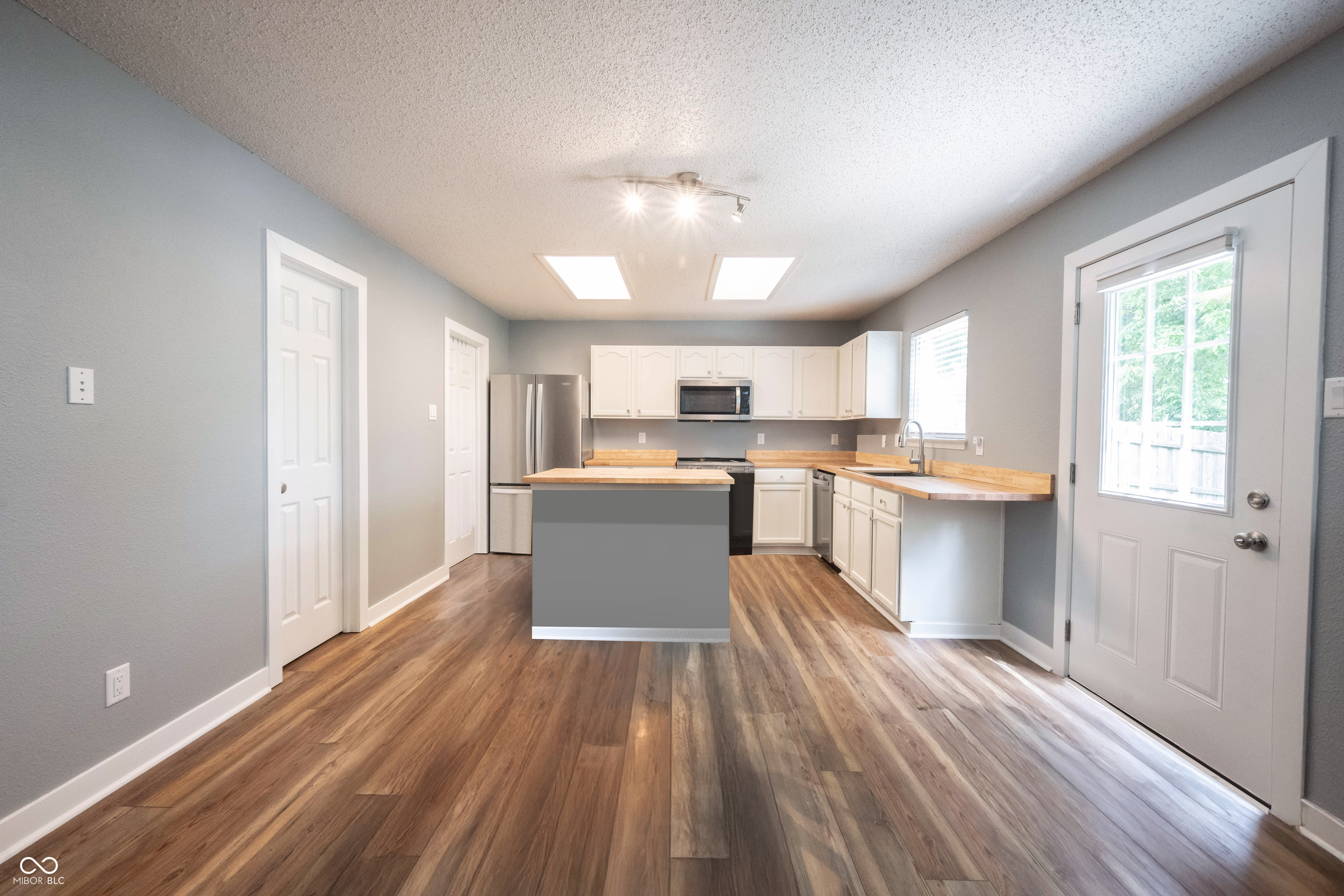 14399 Forsythia Lane