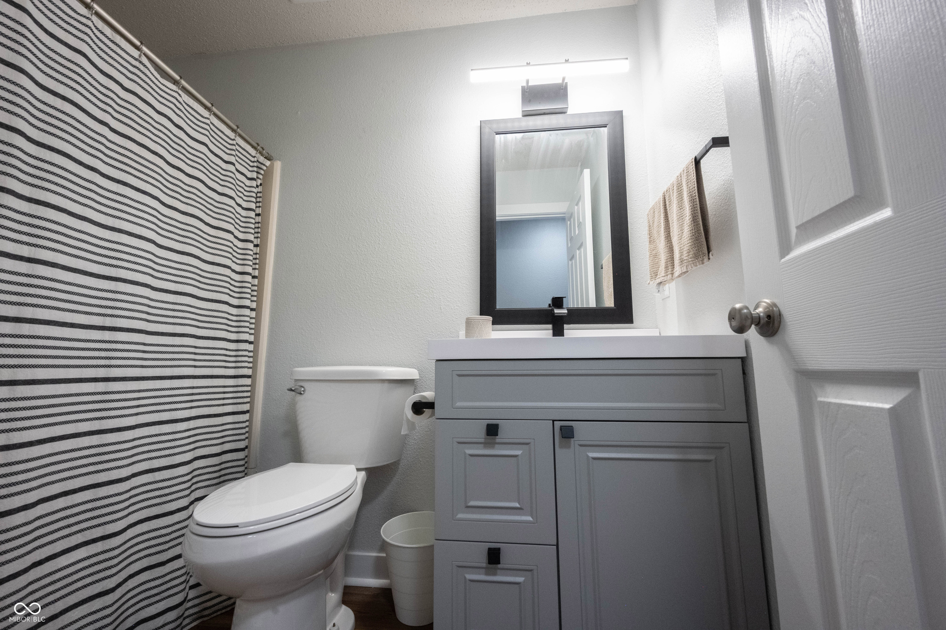 14399 Forsythia Lane