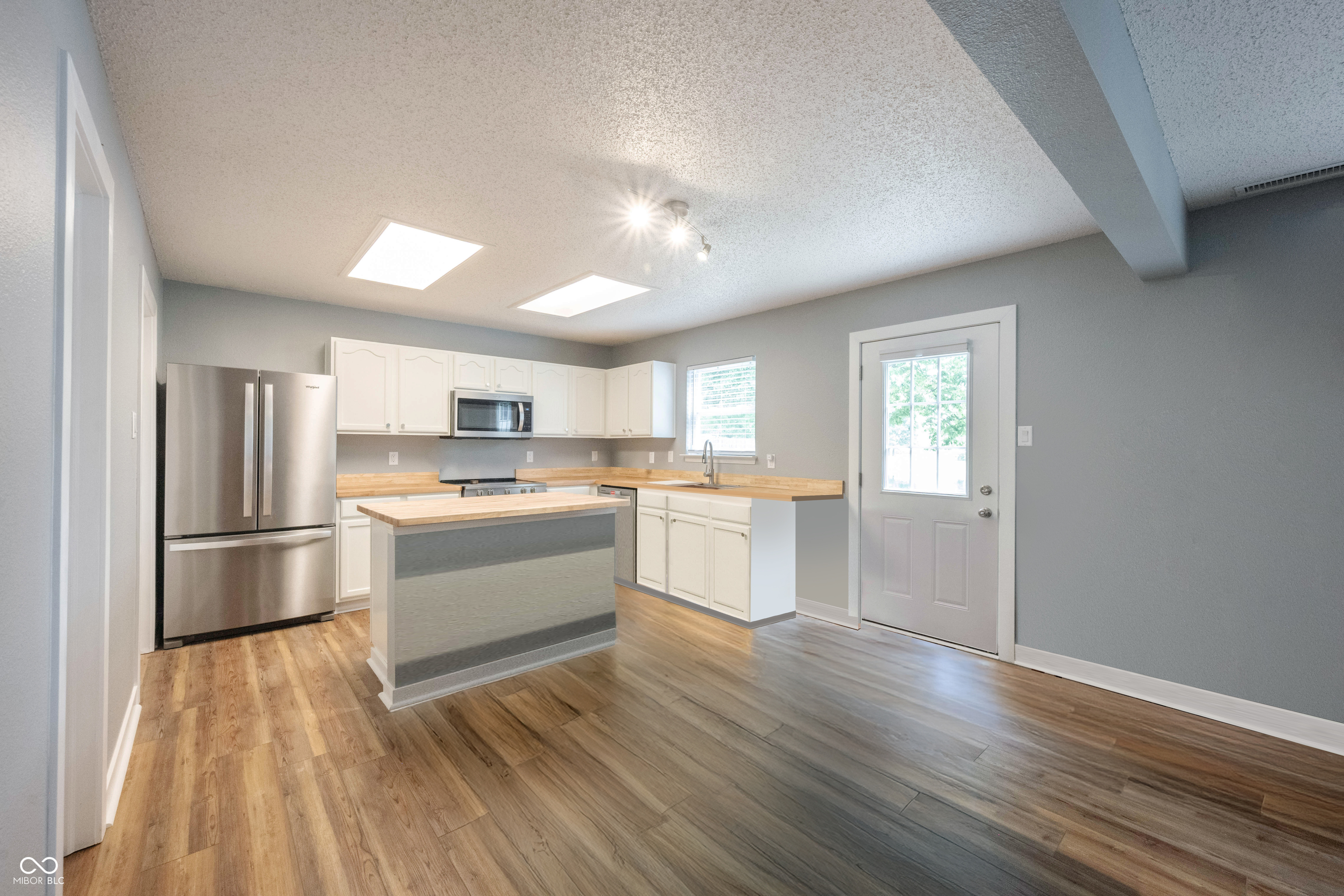 14399 Forsythia Lane