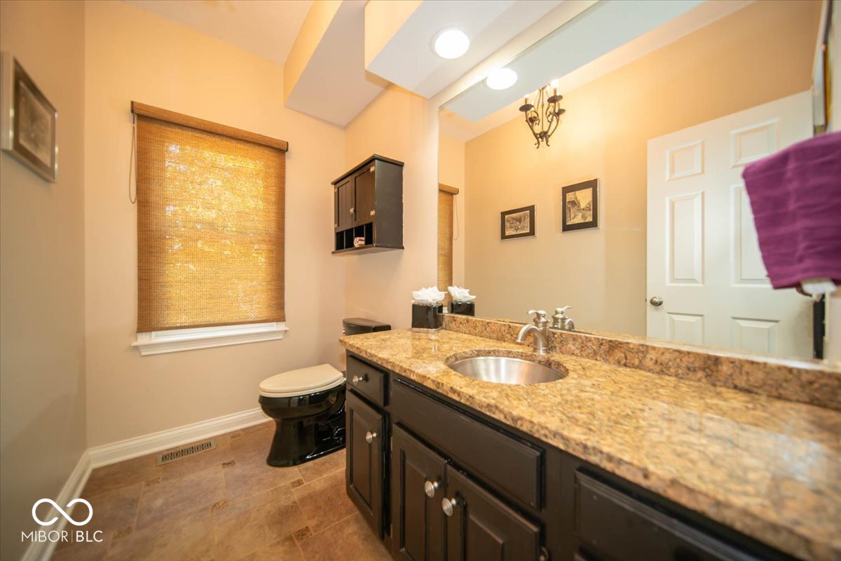 11536 Woods Bay Lane