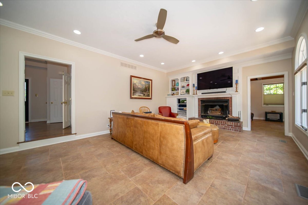 11536 Woods Bay Lane