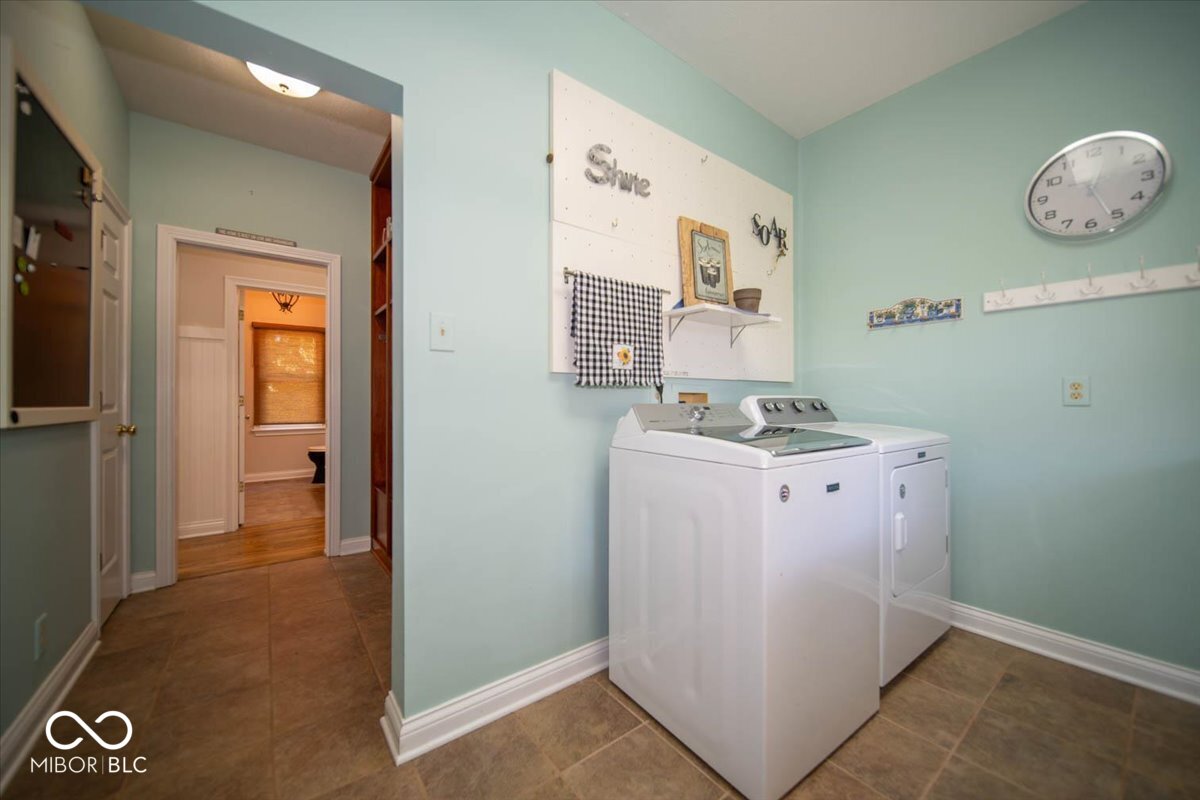 11536 Woods Bay Lane